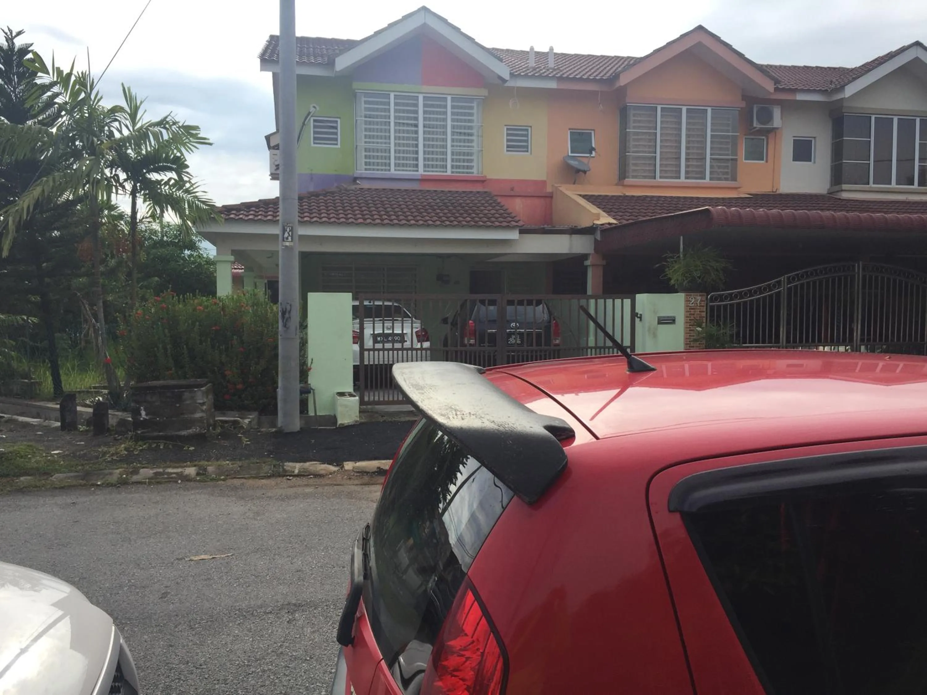 Kak's House Musl!m Only