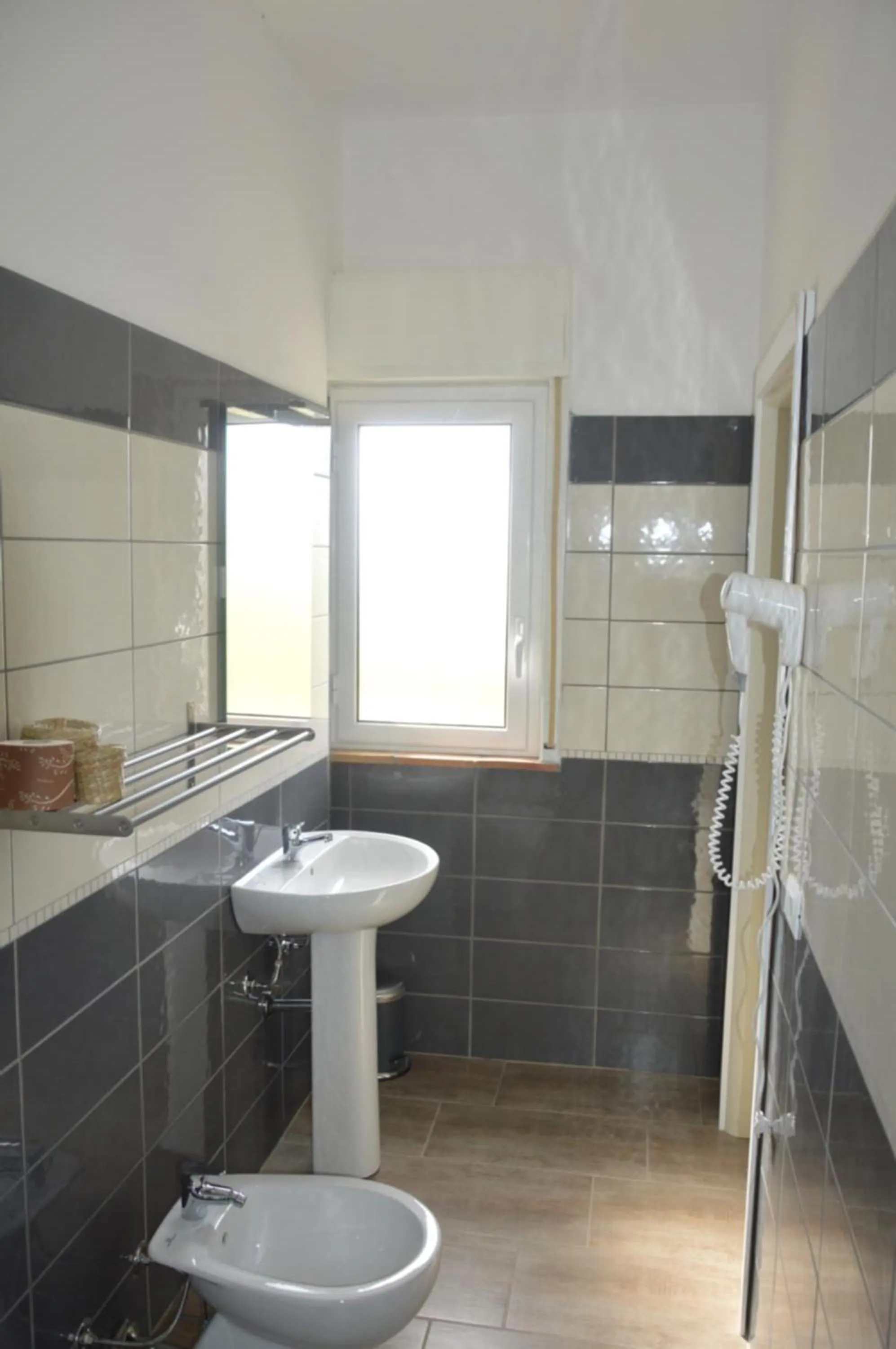 Bathroom in B&B Maison Blanche