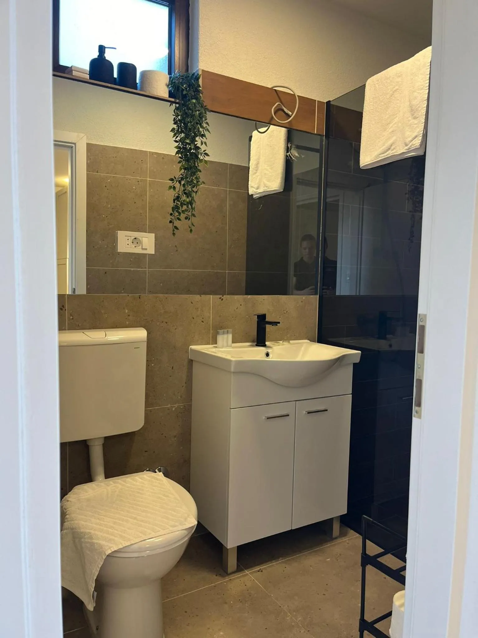 Toilet in Hotel Ana Murter