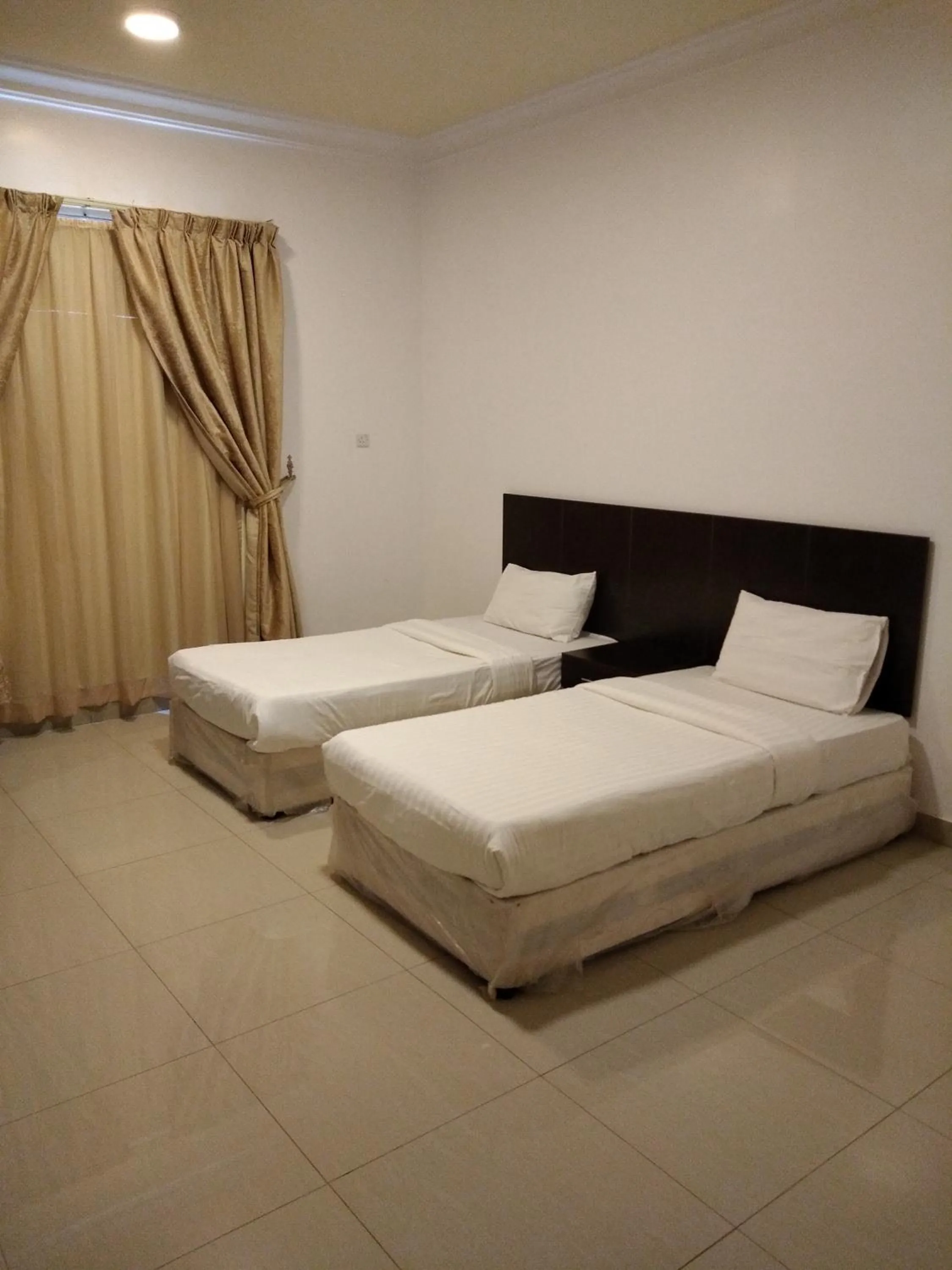 Bedroom, Bed in Avene For Furnished Residential Units