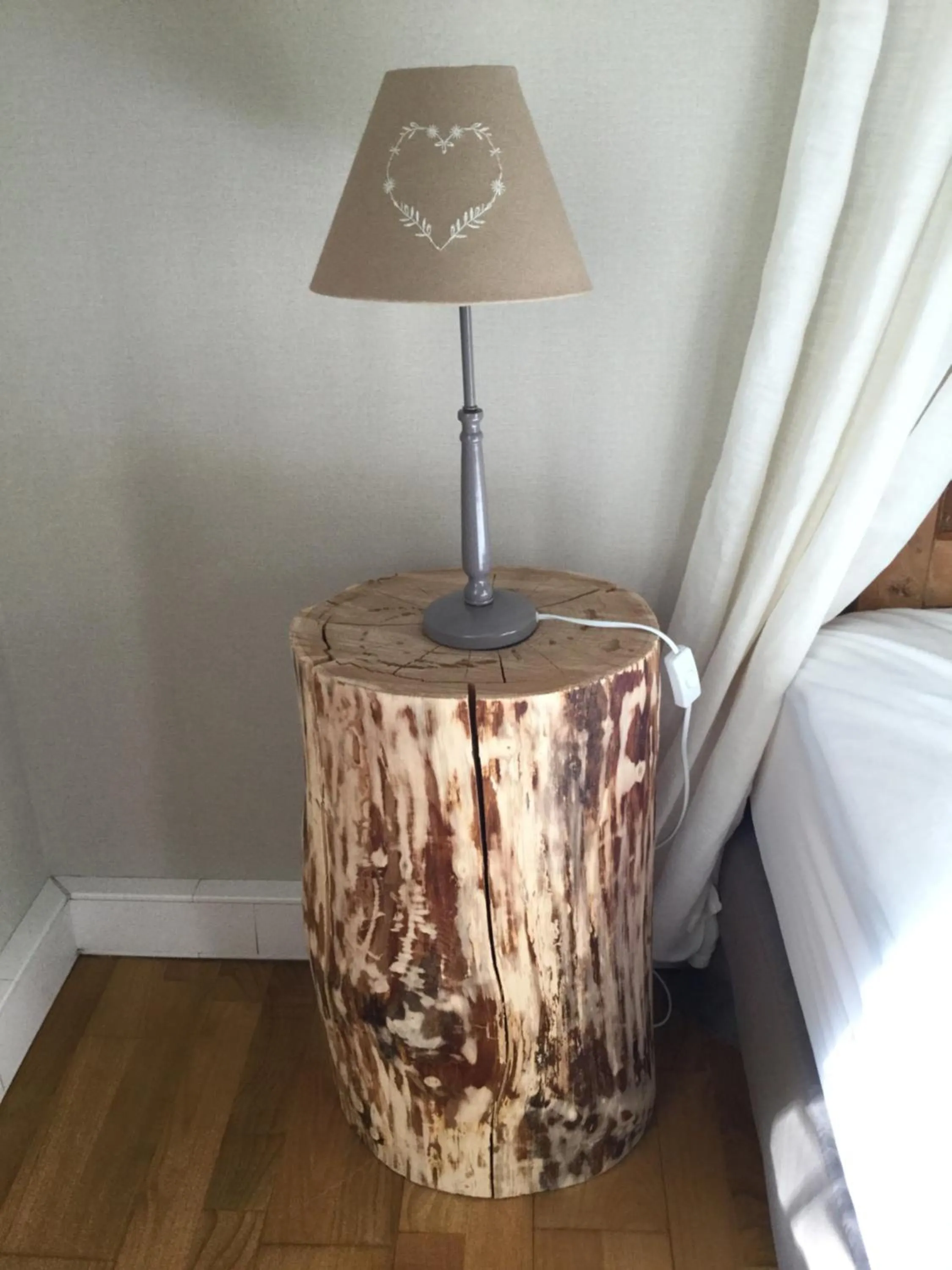 Bed in L'Orangerie de Camperos