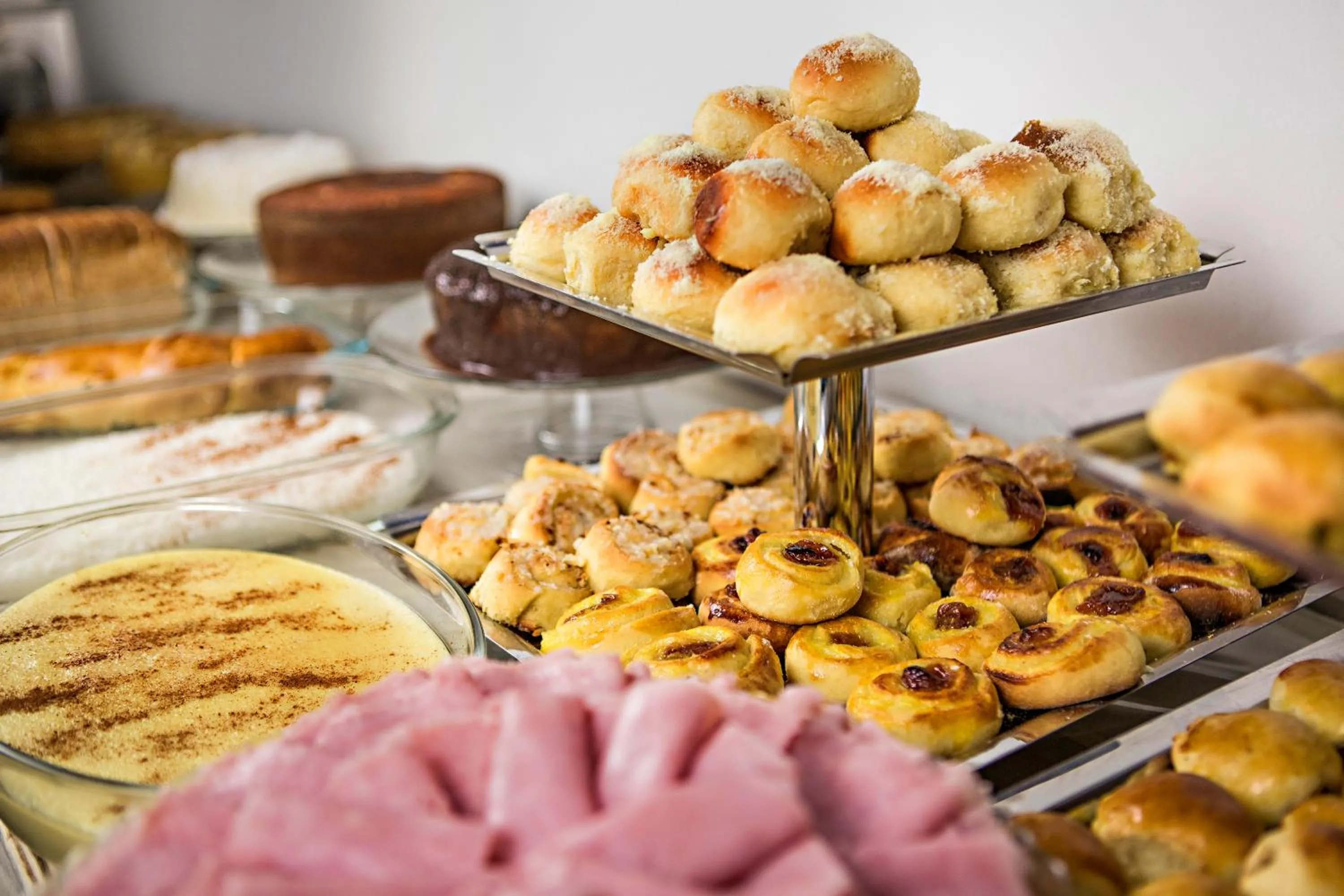 Food and drinks in Hotel Bizzon