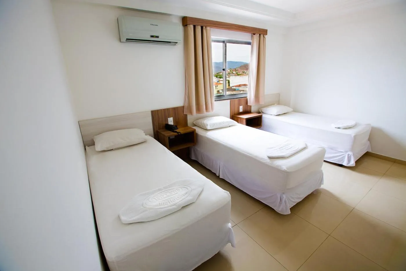 Bed in Hotel Bizzon