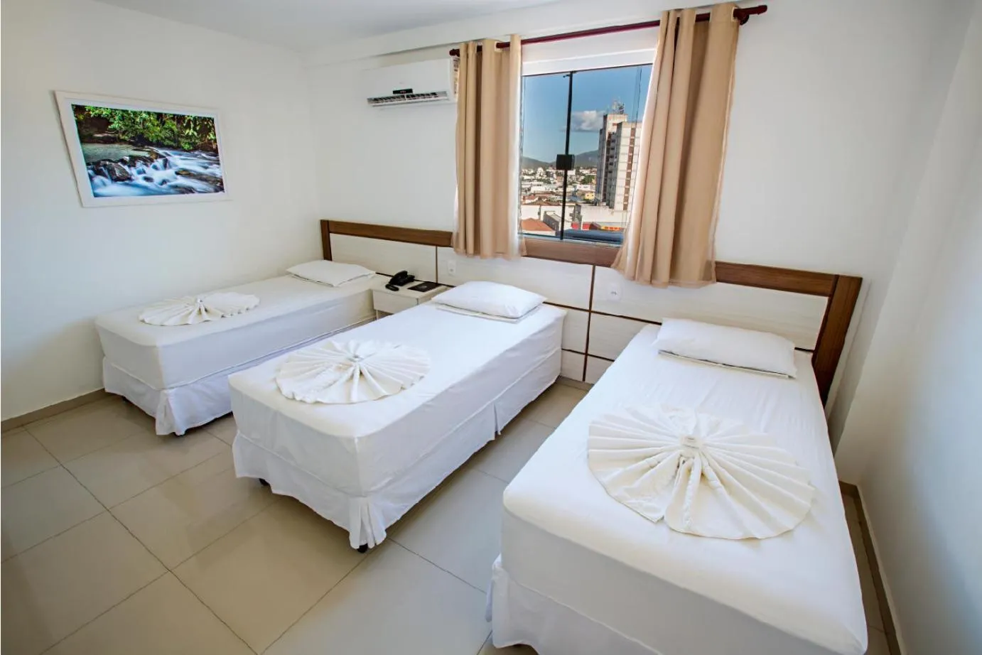 Bed in Hotel Bizzon