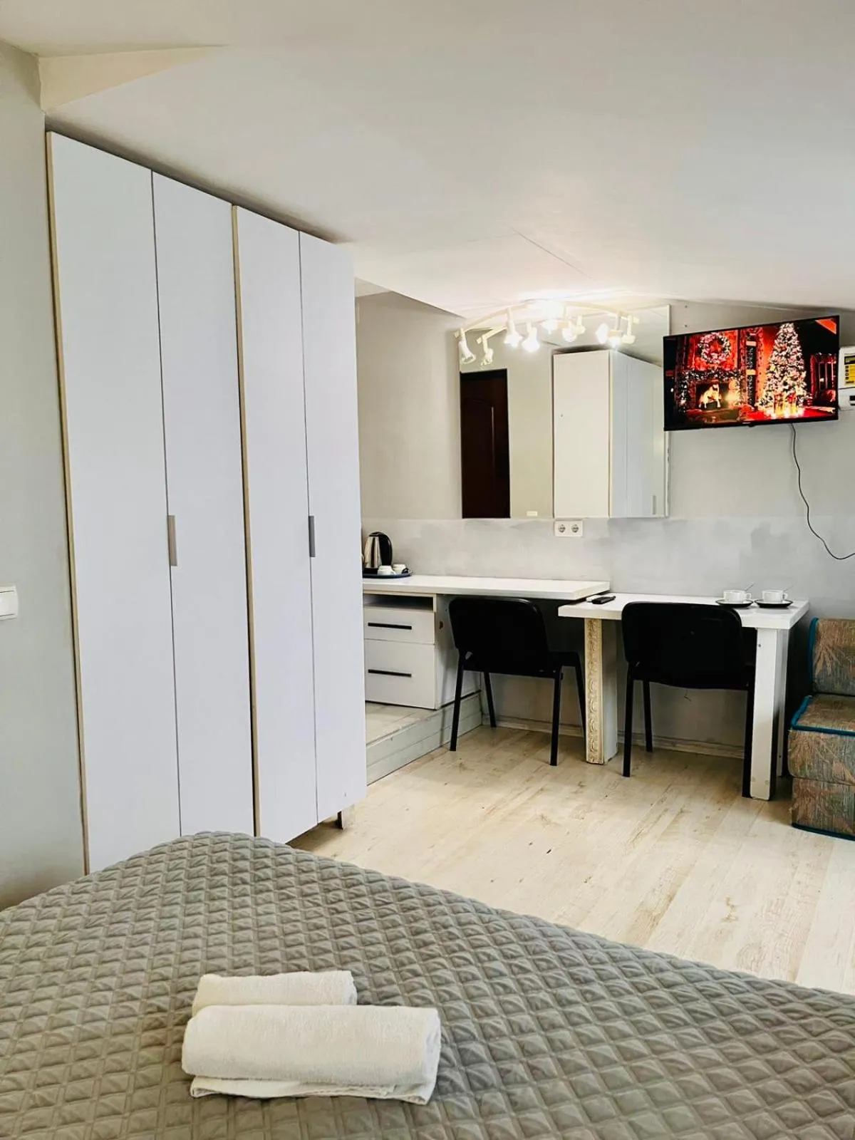 Apartment Studio on Bucuresti 9/1