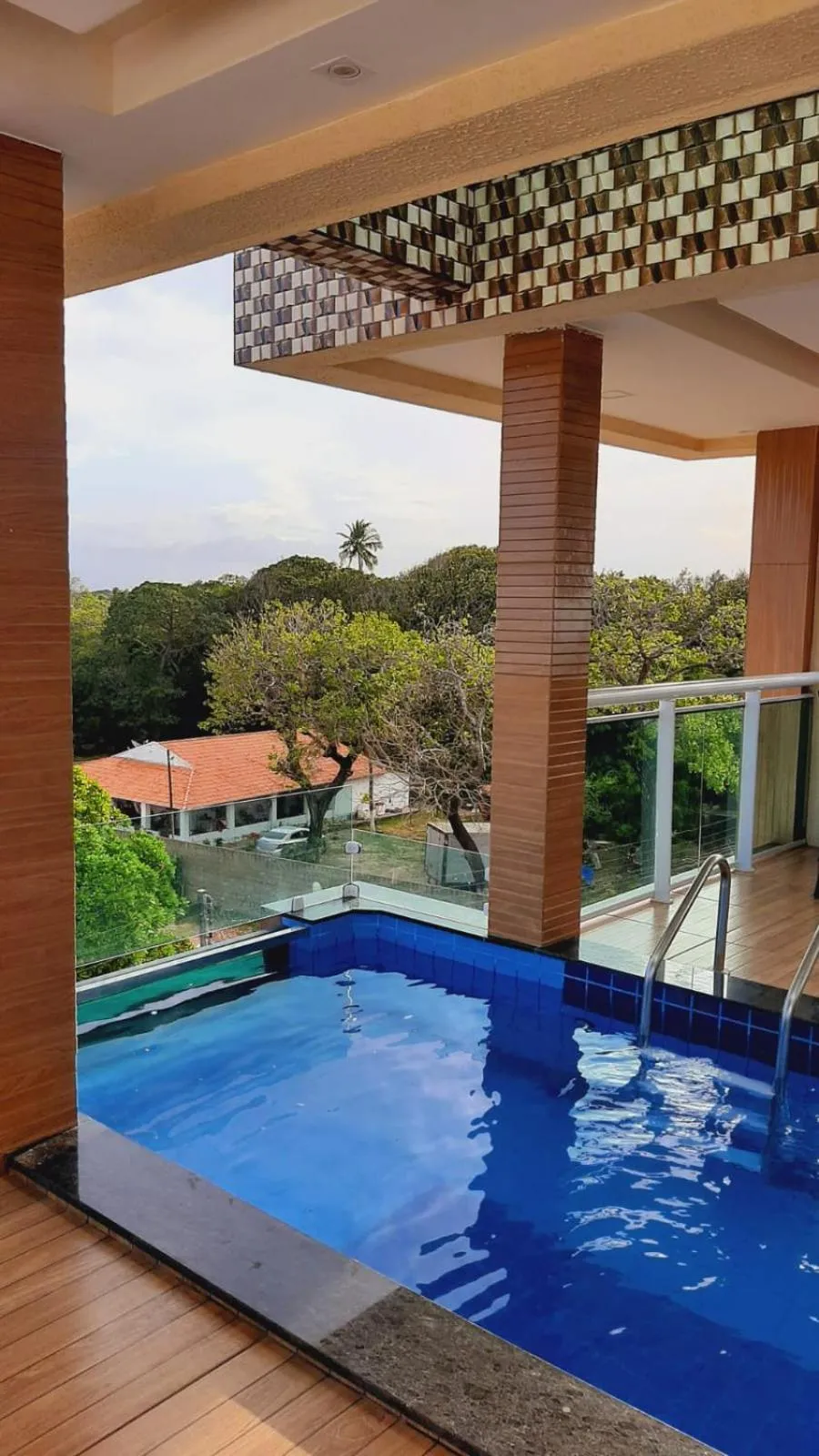 Swimming pool in Hotel Camocim