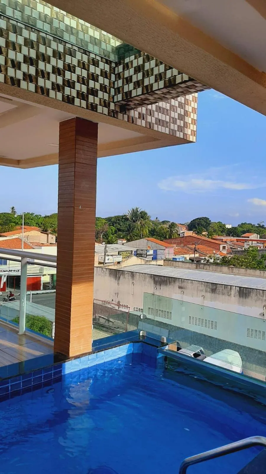 Swimming pool in Hotel Camocim