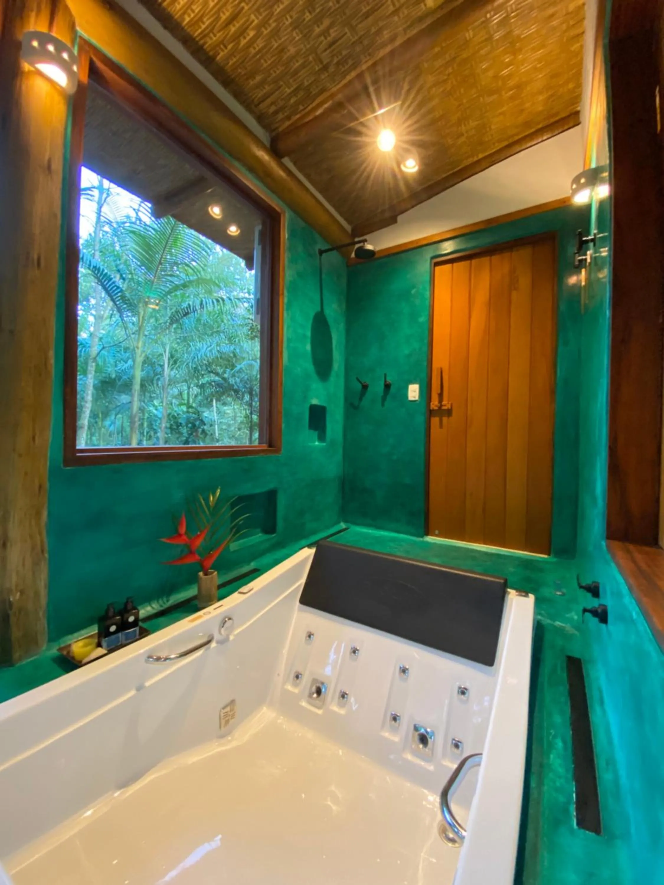 Hot Tub in Banana Bamboo Ecolodge