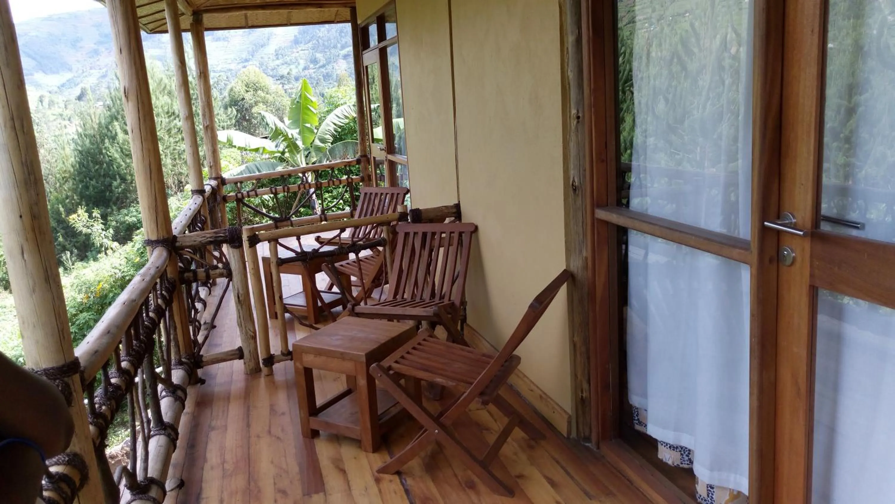 Balcony/Terrace in Ichumbi Gorilla Lodge