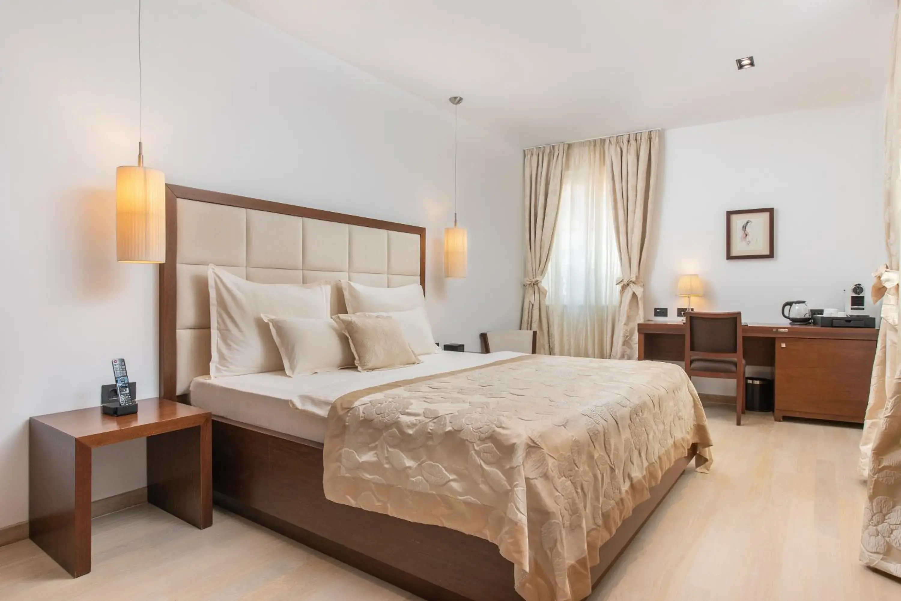 Bedroom, Bed in Marmont Heritage Hotel Bedroom, Bed in Marmont Heritage Hotel