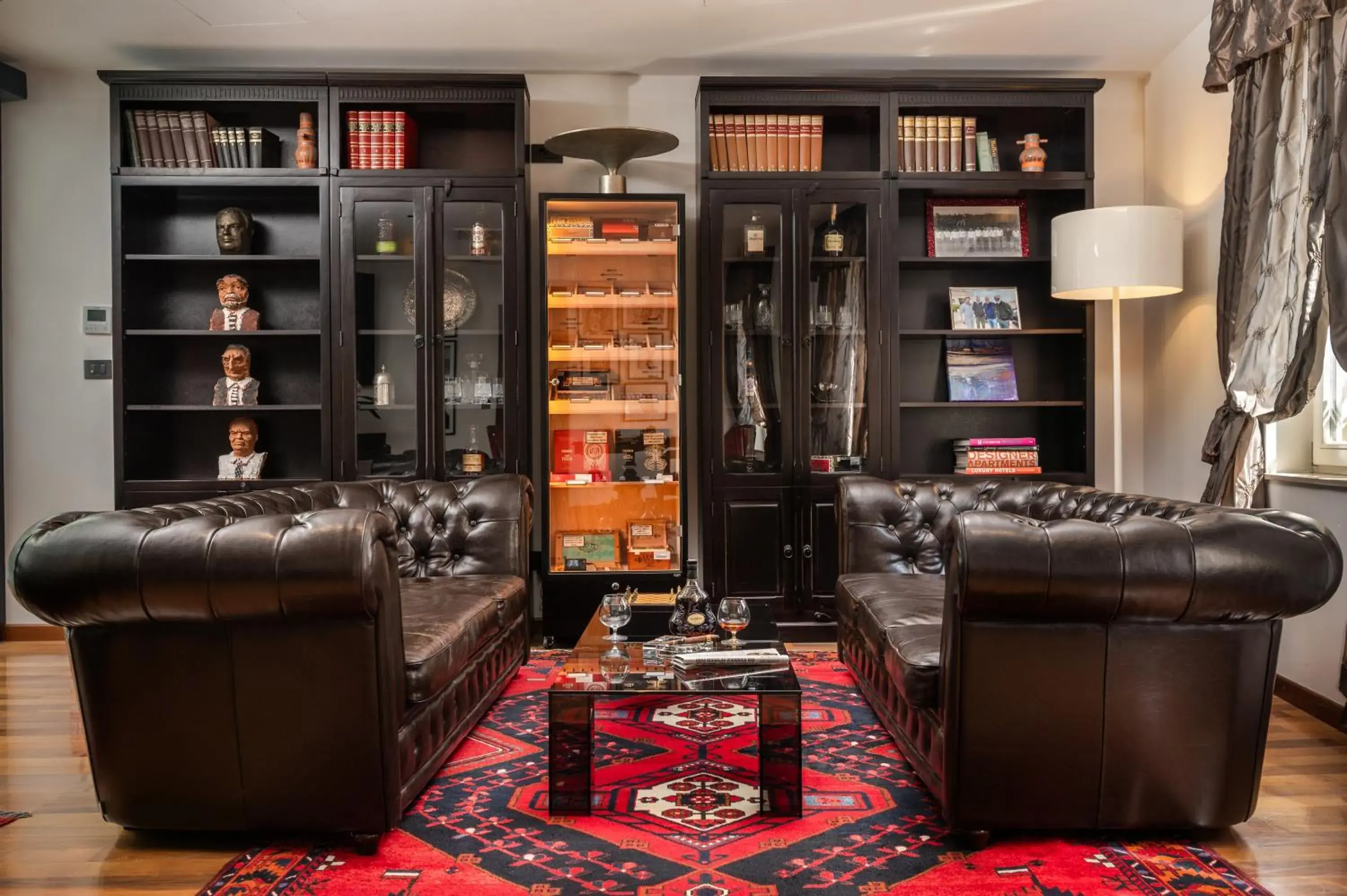 Lounge or bar in Marmont Heritage Hotel Lounge or bar in Marmont Heritage Hotel