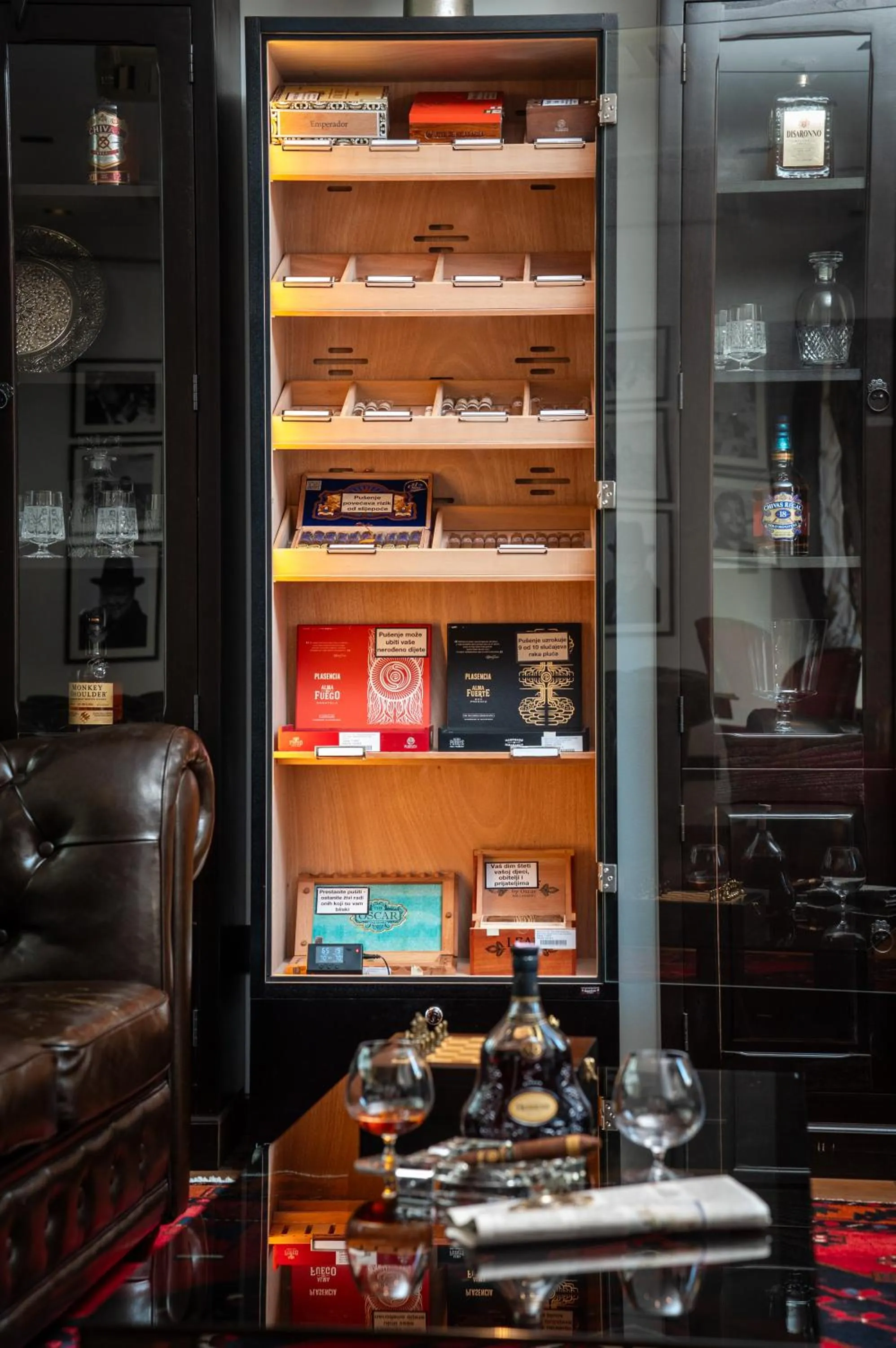 Lounge or bar in Marmont Heritage Hotel