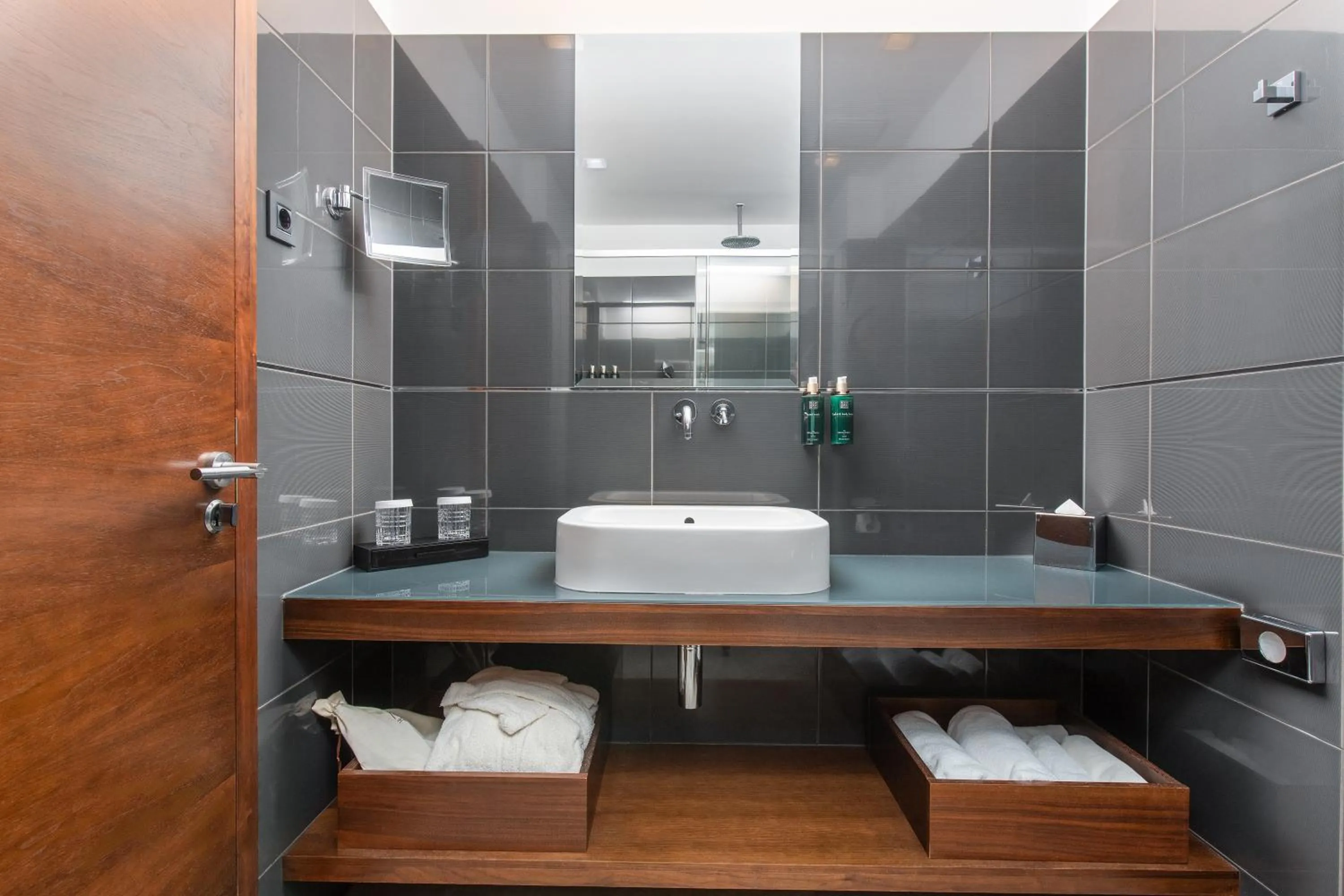 Bathroom in Marmont Heritage Hotel