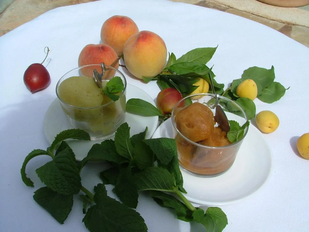 Food and drinks in Maison d'Hôtes Kasbah Azul