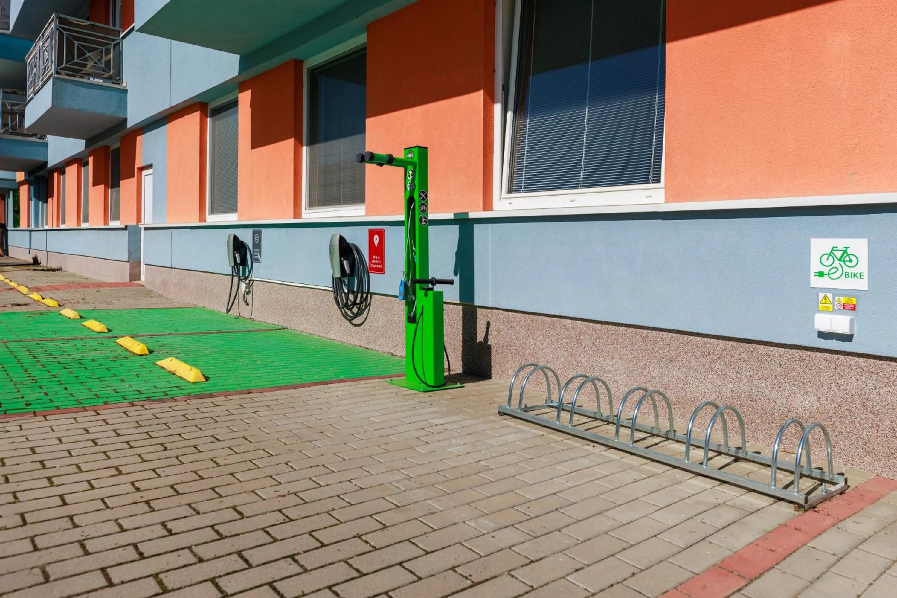 Neighbourhood in Agro Complex Apartments