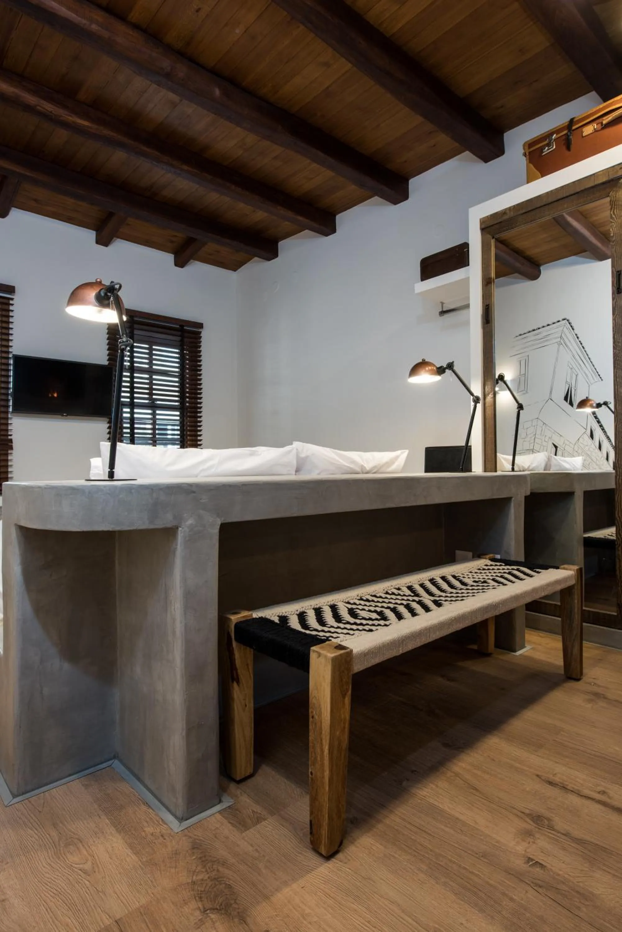 Decorative detail in Olganos VL Luxury Rooms & Suites