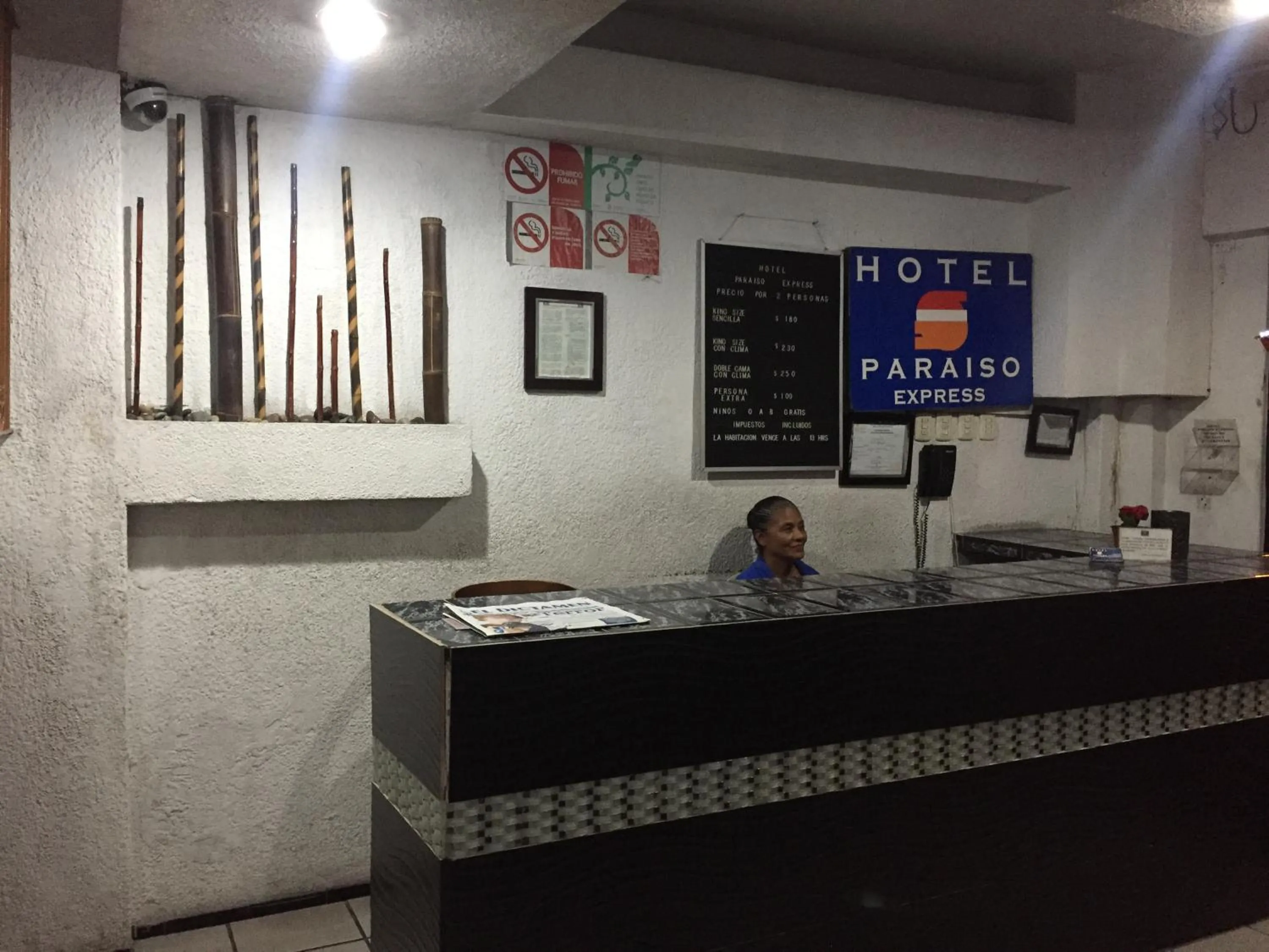 Staff in Hotel Paraiso Express