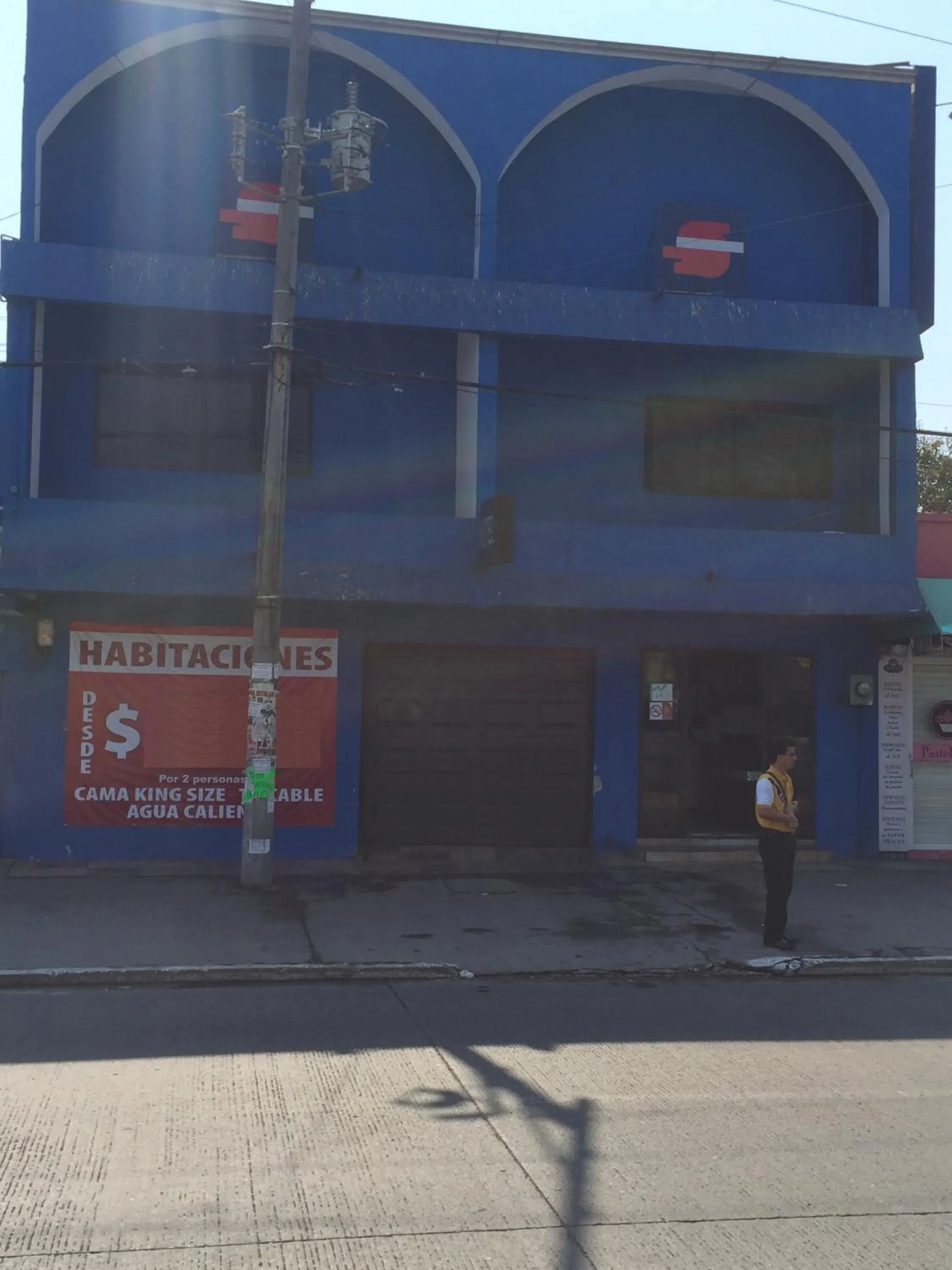 Property building in Hotel Paraiso Express