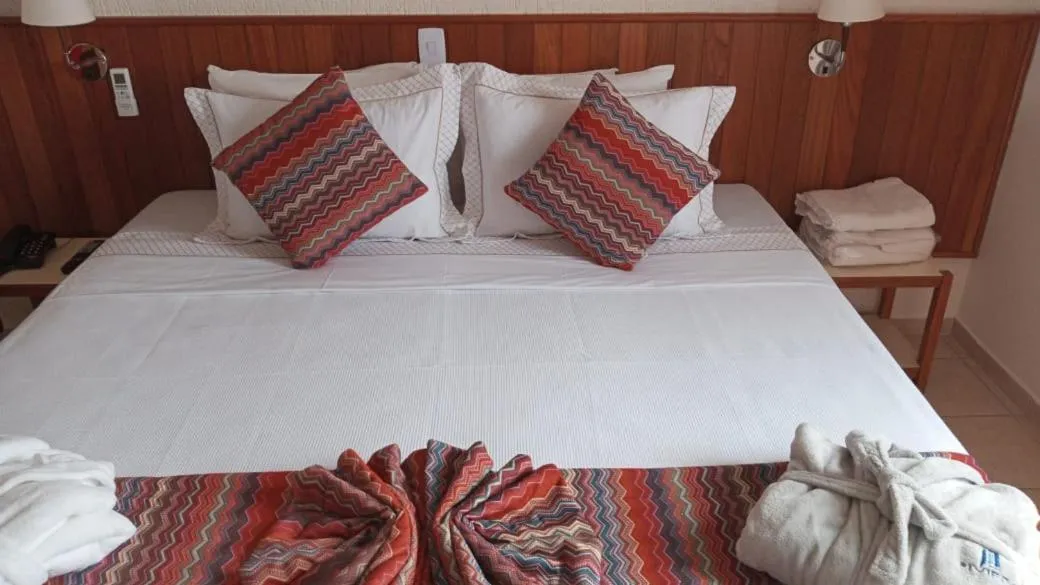 Bed in Hotel Riviera Lins