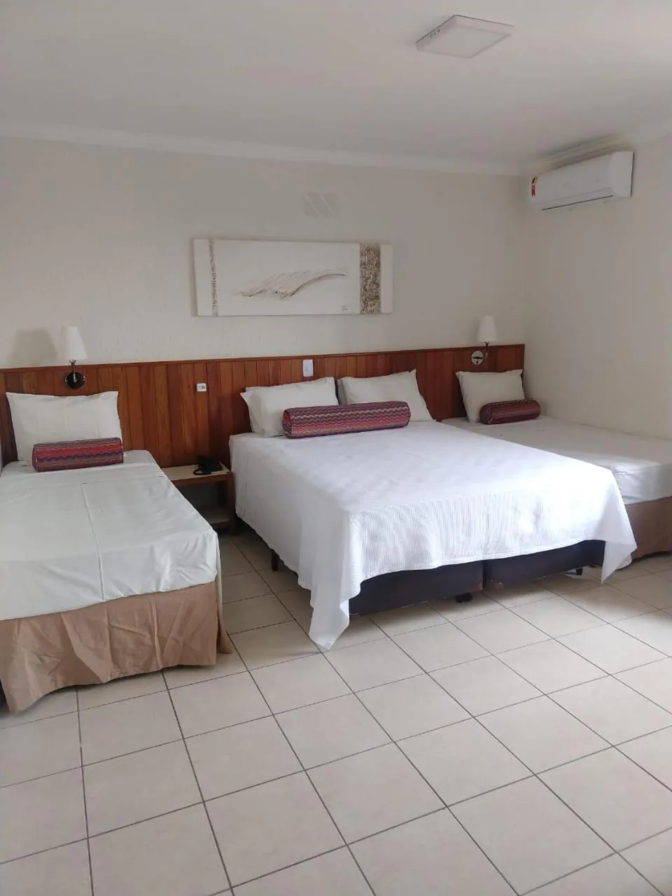 Bed in Hotel Riviera Lins