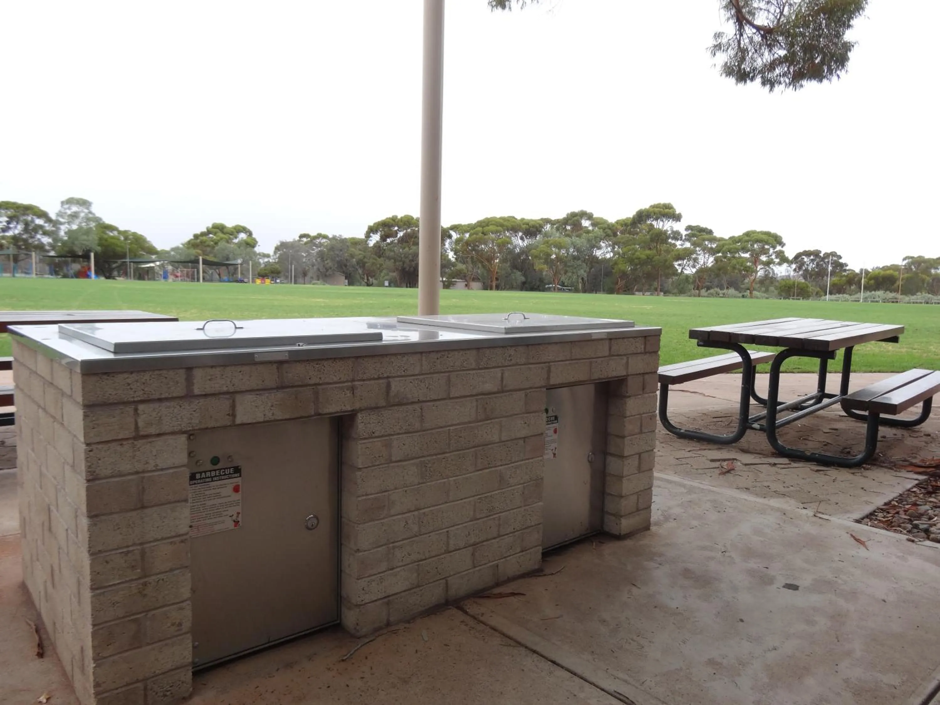 BBQ facilities in Leigh Creek Outback Resort