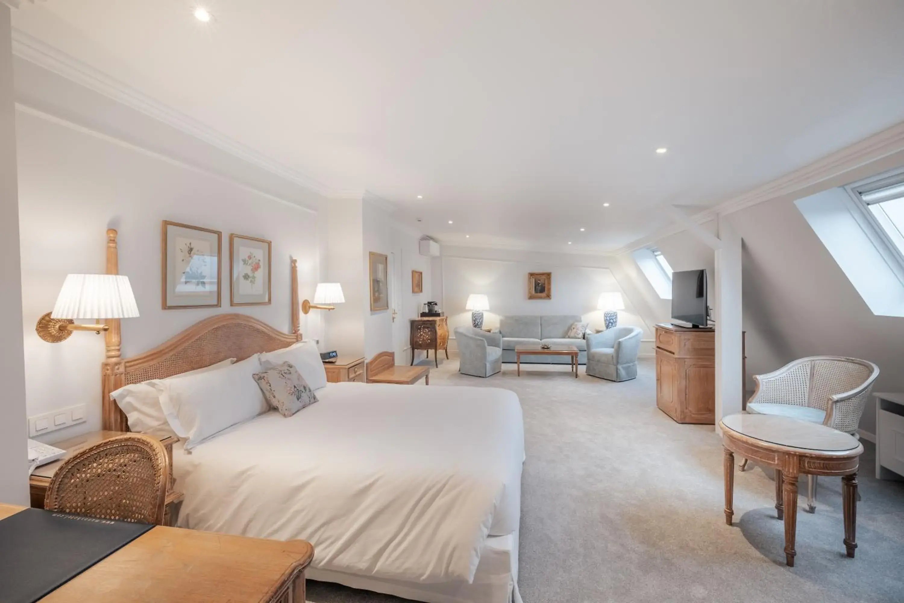 Suite - single occupancy in Hotel Manos Stephanie Suite - single occupancy in Hotel Manos Stephanie