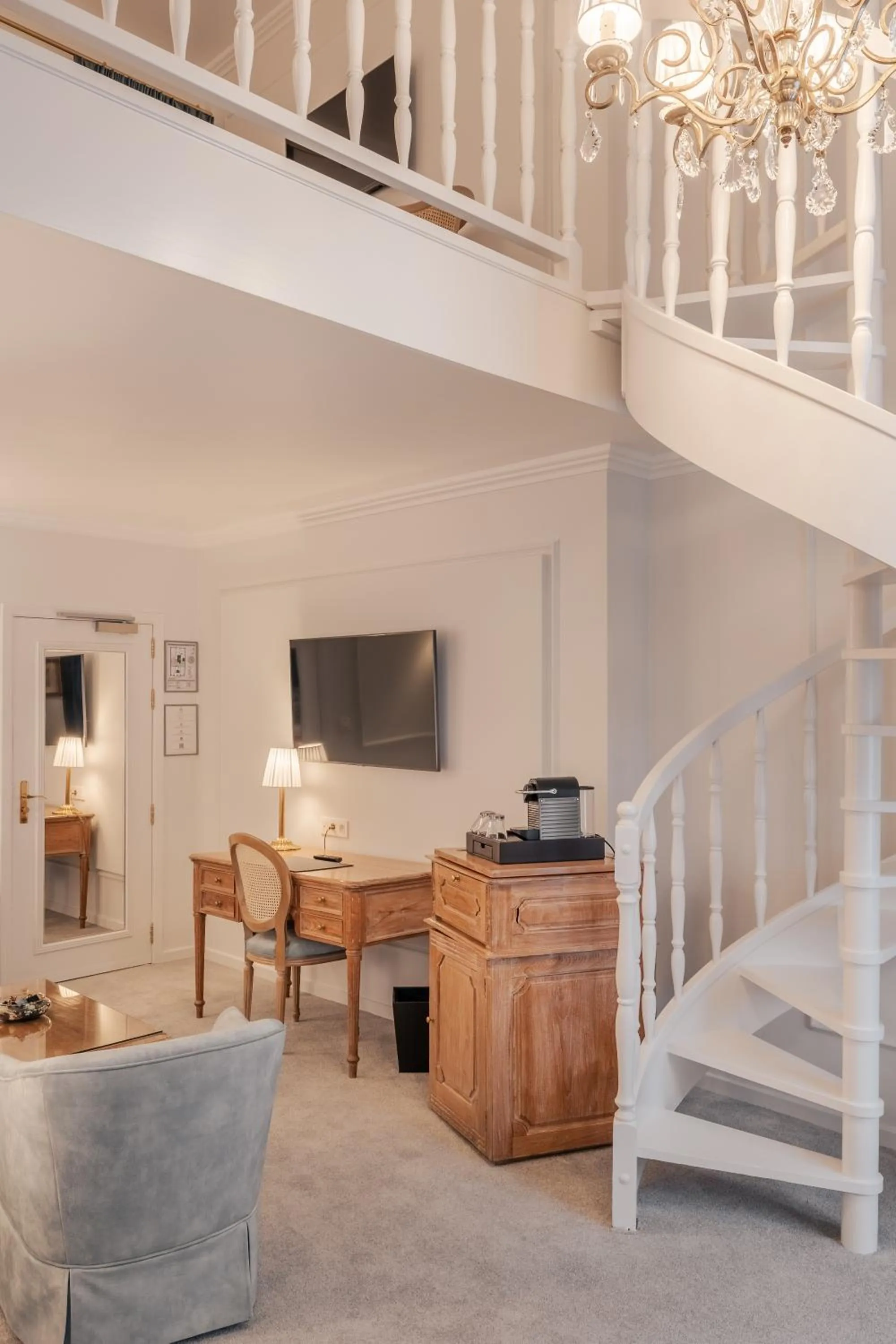 TV and multimedia in Hotel Manos Stephanie