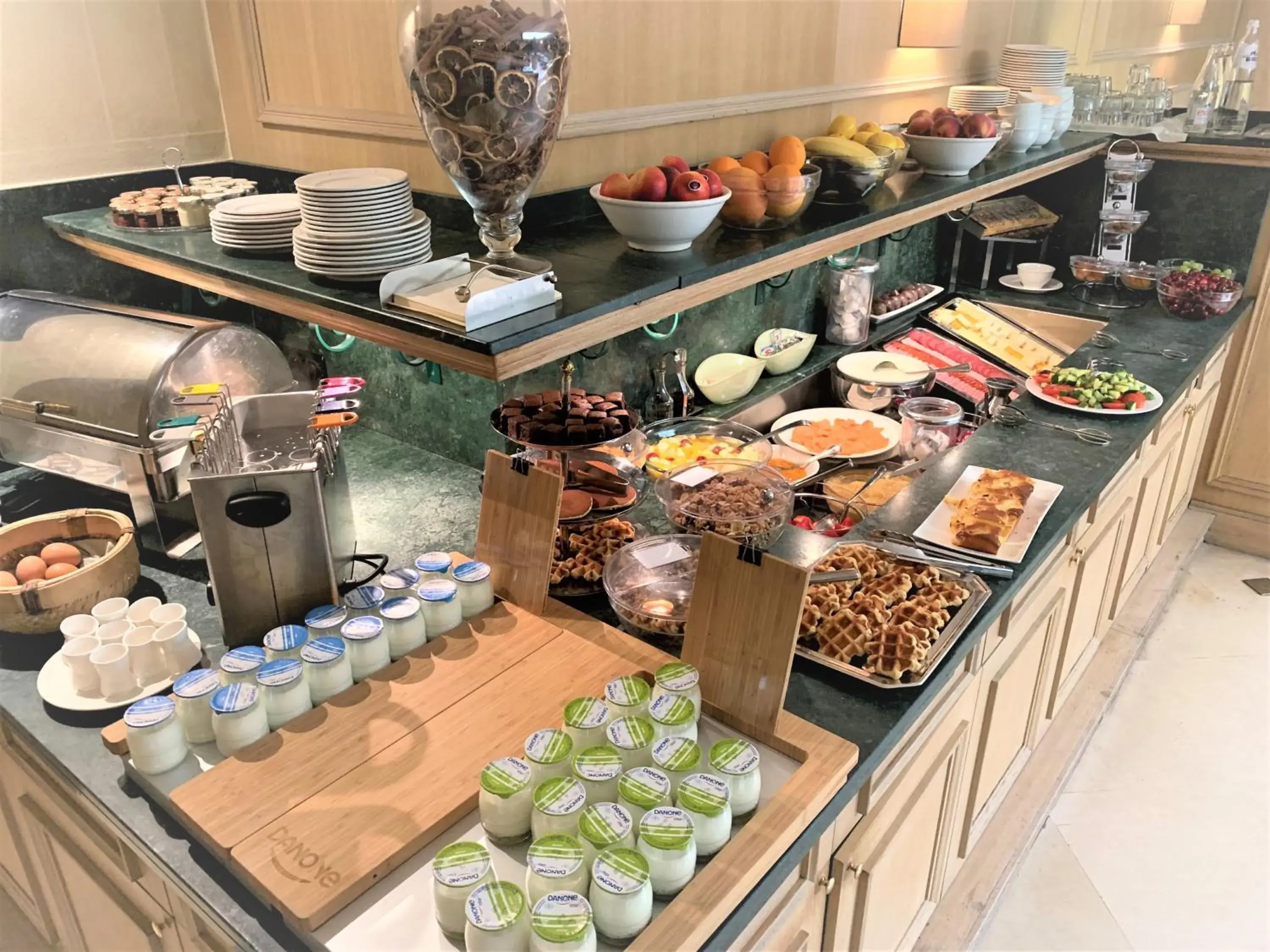 Food and drinks in Hotel Manos Stephanie Food and drinks in Hotel Manos Stephanie