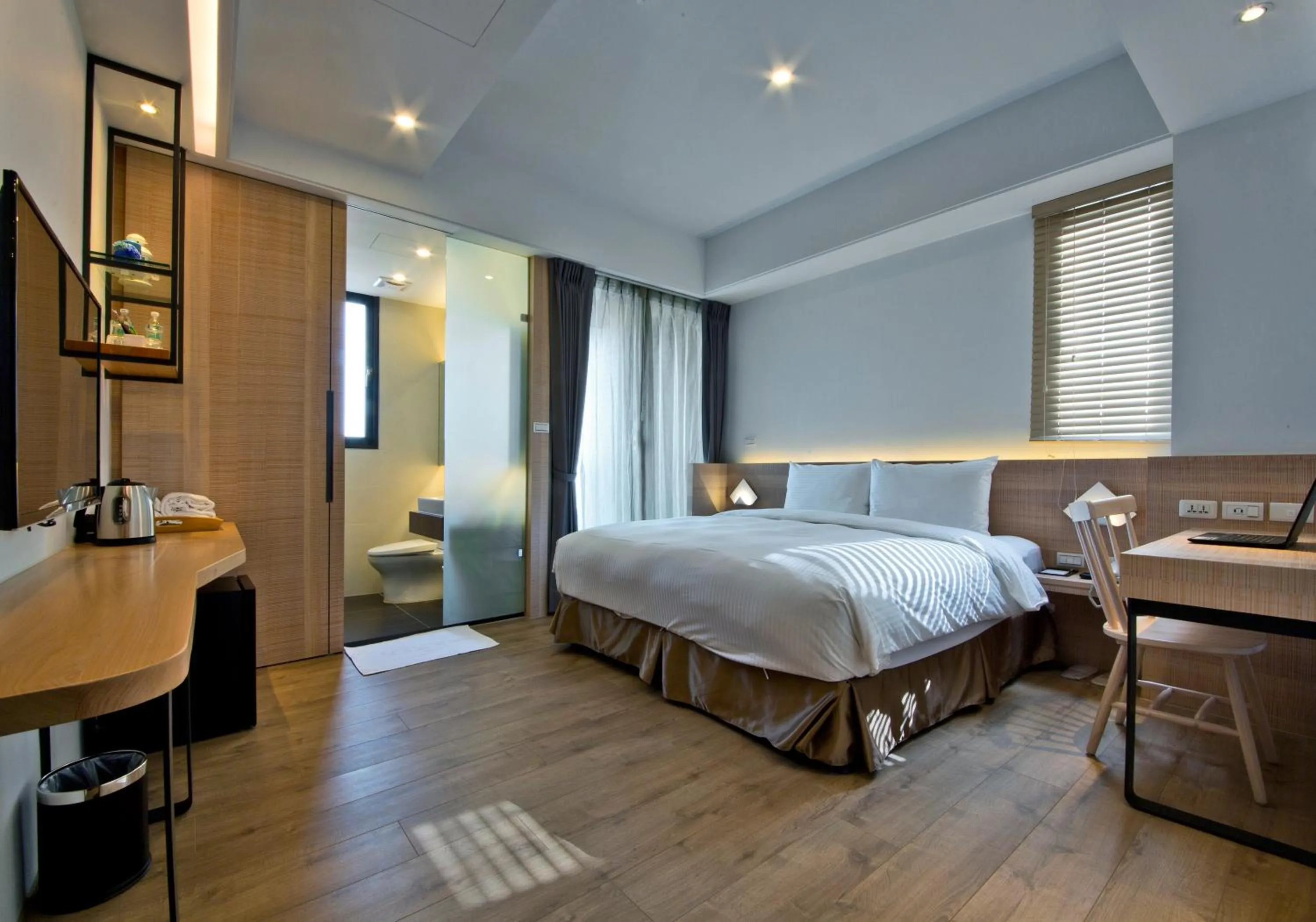 bunk bed, Bed in Joy Inn