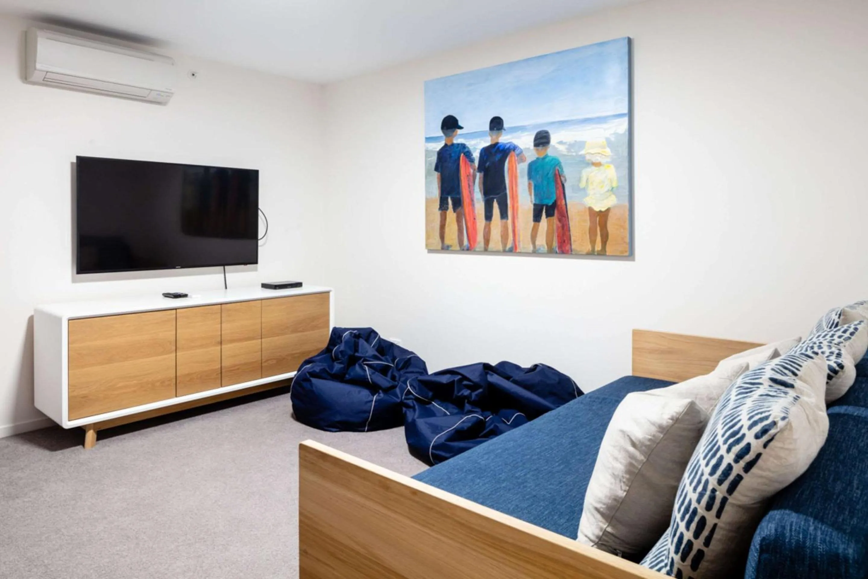 Bedroom, Bed in First Light Mooloolaba, an Ascend Collection Hotel