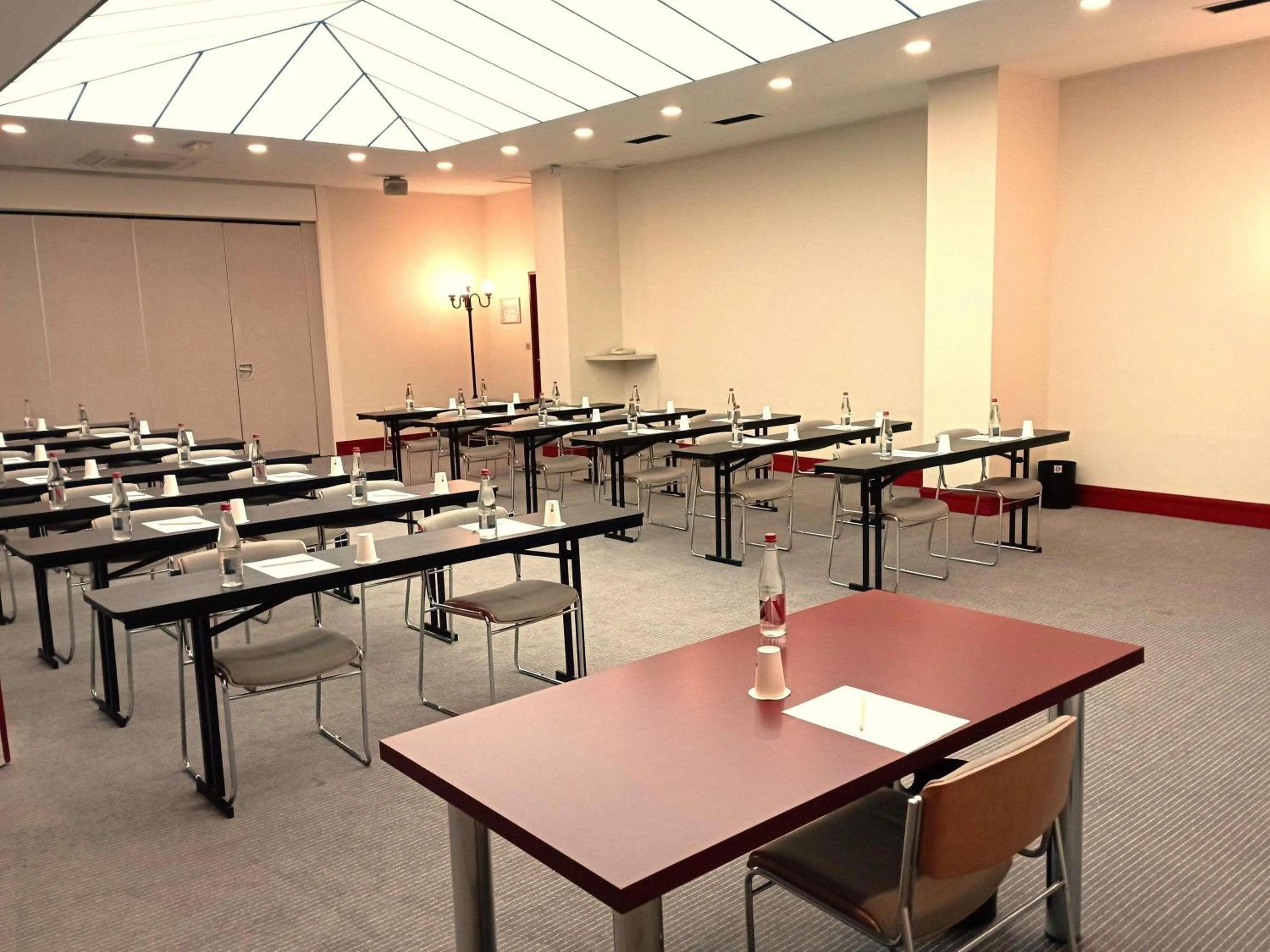 Meeting/conference room in Mercure Limoges Centre