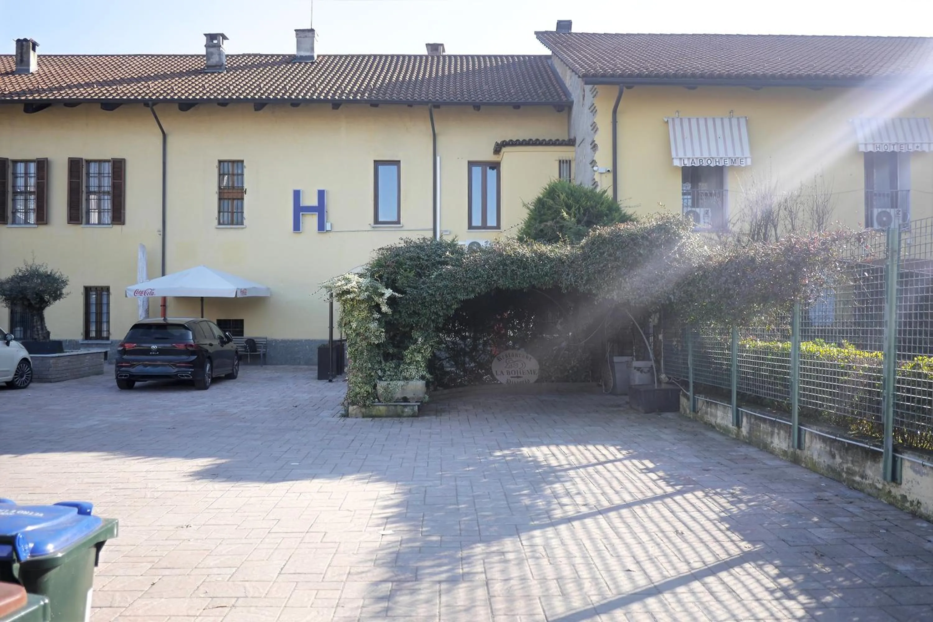 La Boheme SMART Hotel