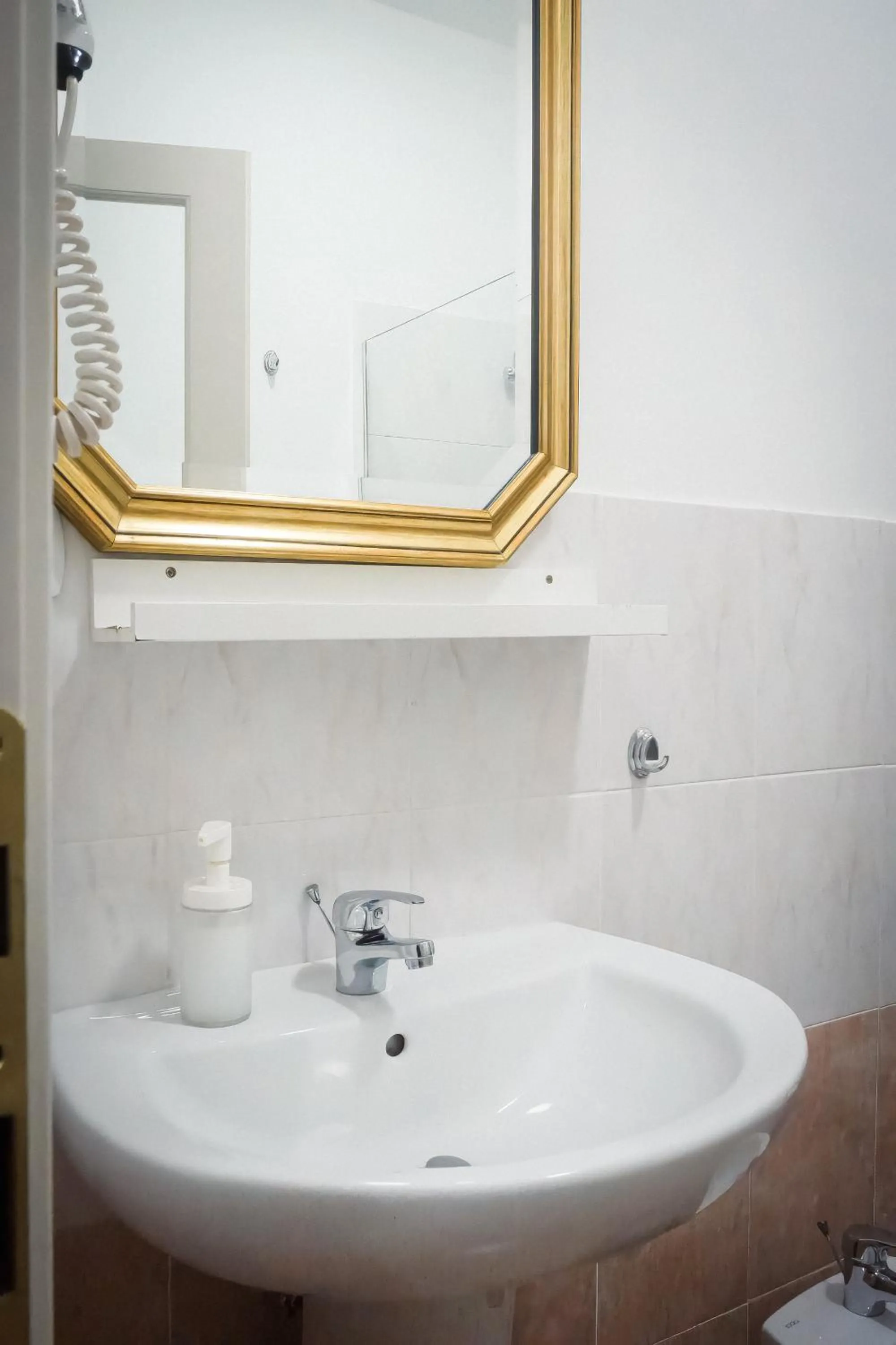 La Boheme SMART Hotel