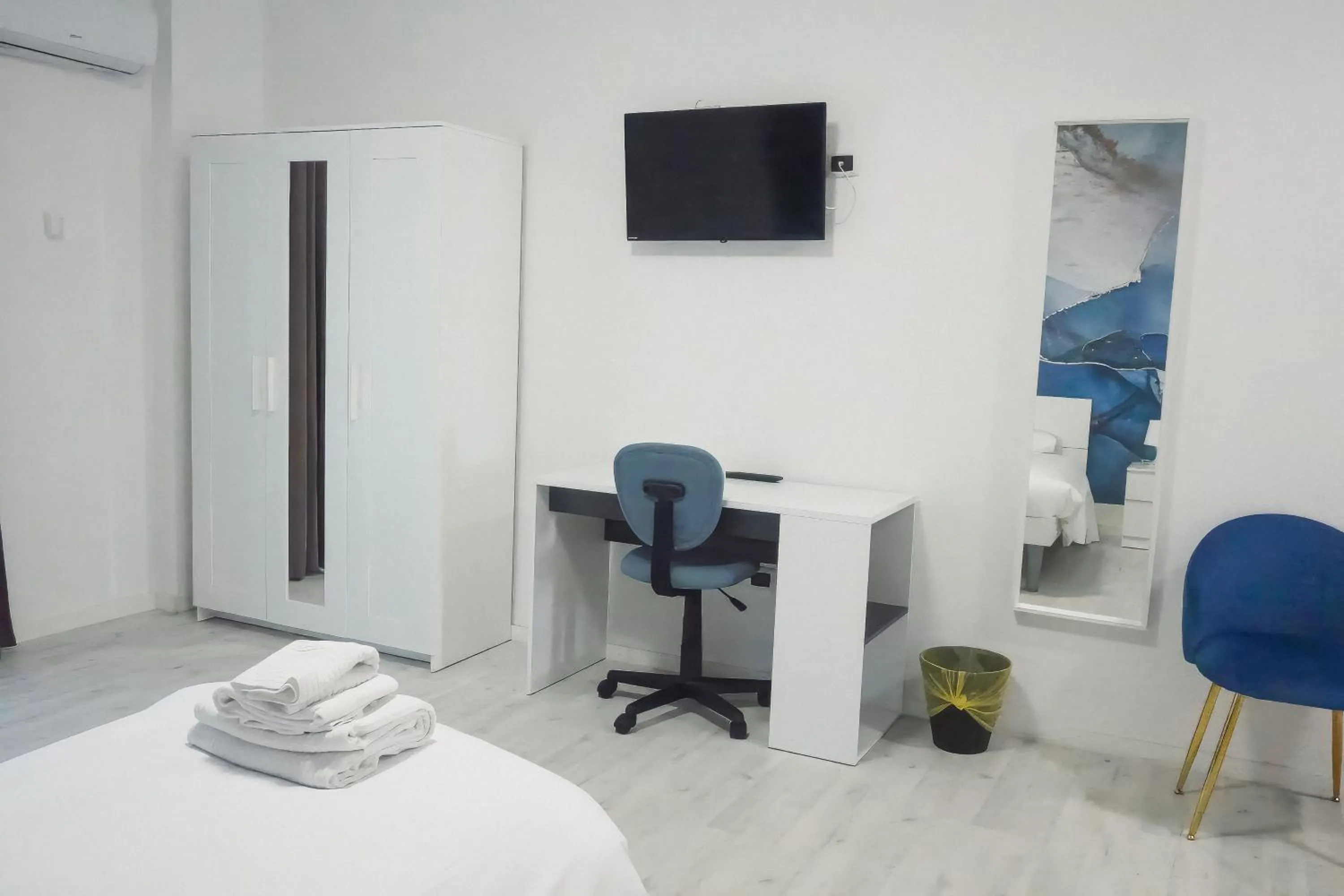 La Boheme SMART Hotel