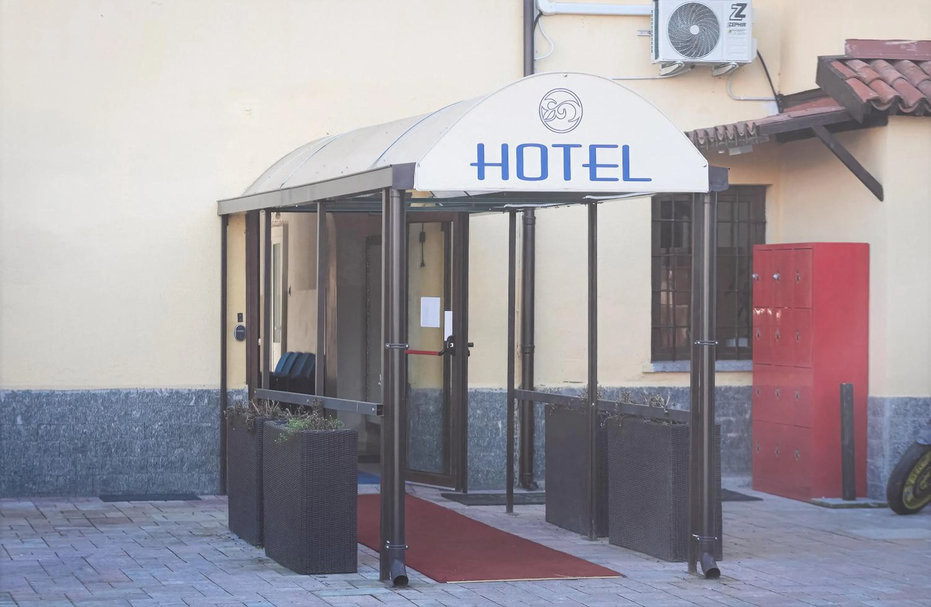 La Boheme SMART Hotel