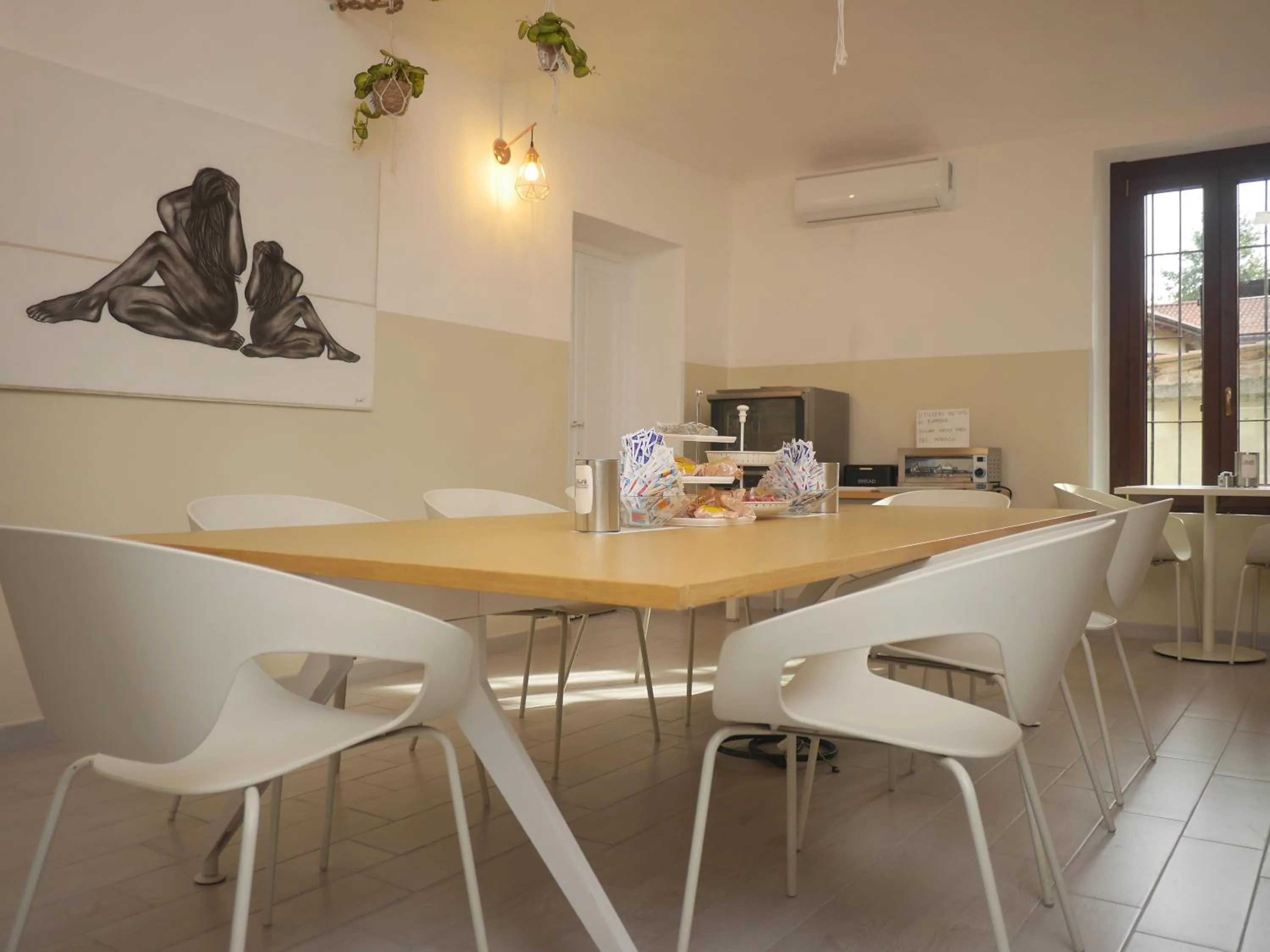 Living room in La Boheme SMART Hotel