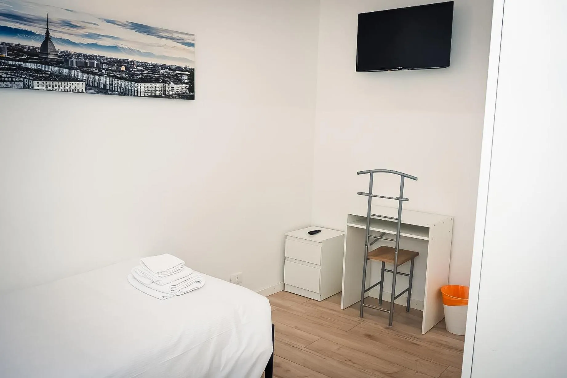 Bed in La Boheme SMART Hotel