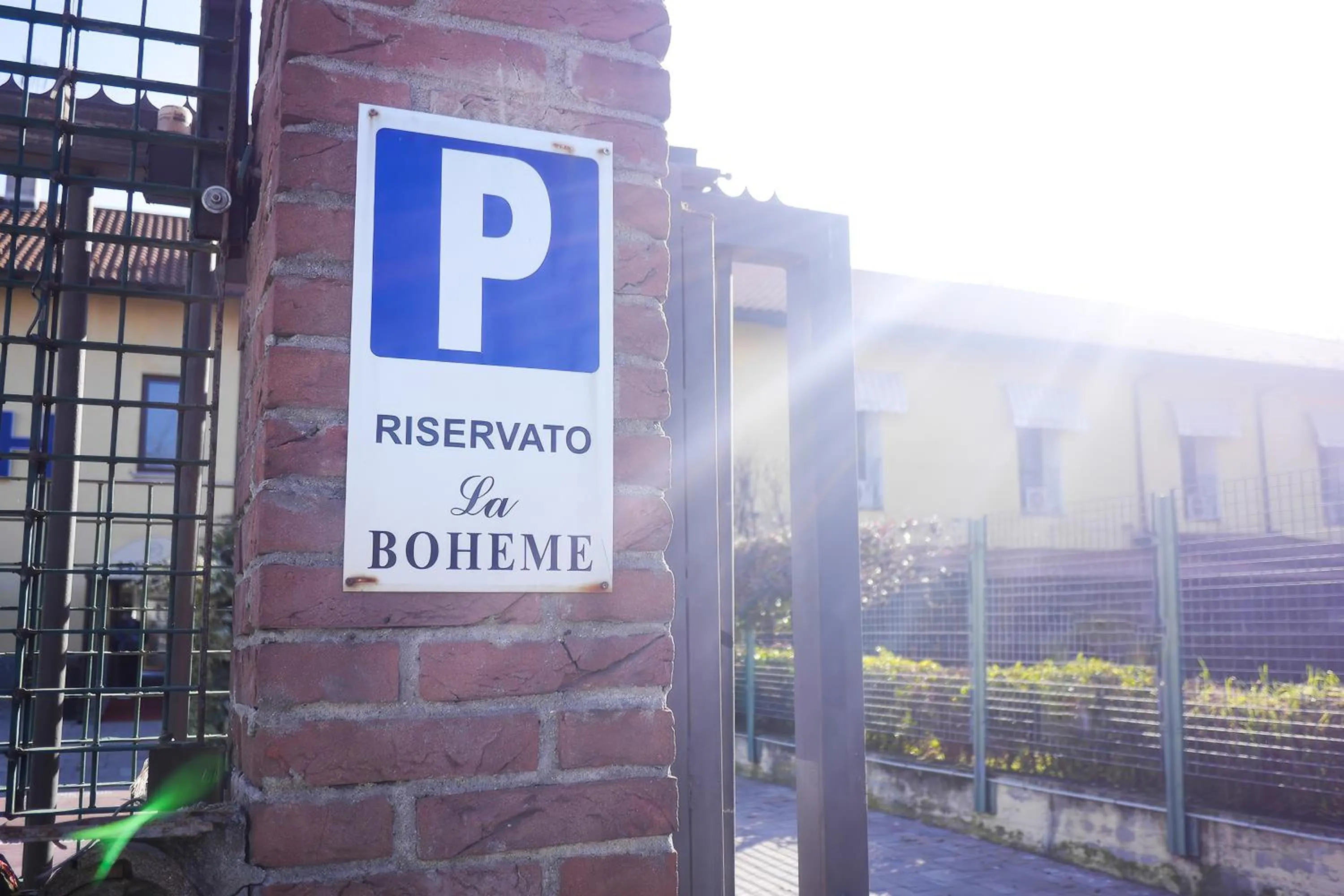La Boheme SMART Hotel