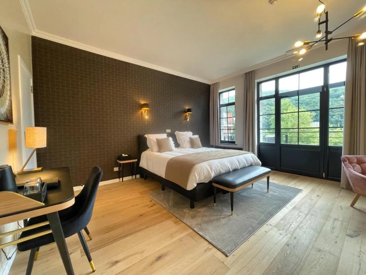 Photo of the whole room, Bed in Villa Gracia