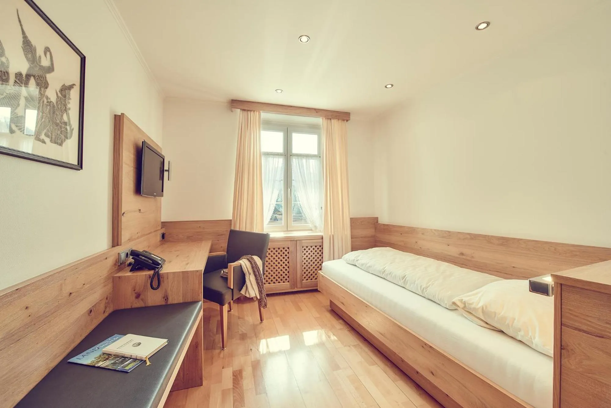 Photo of the whole room, Bed in Landgasthof zur Sonne