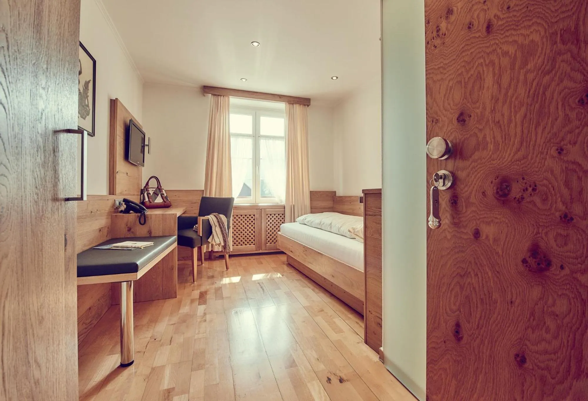 Photo of the whole room, Bed in Landgasthof zur Sonne