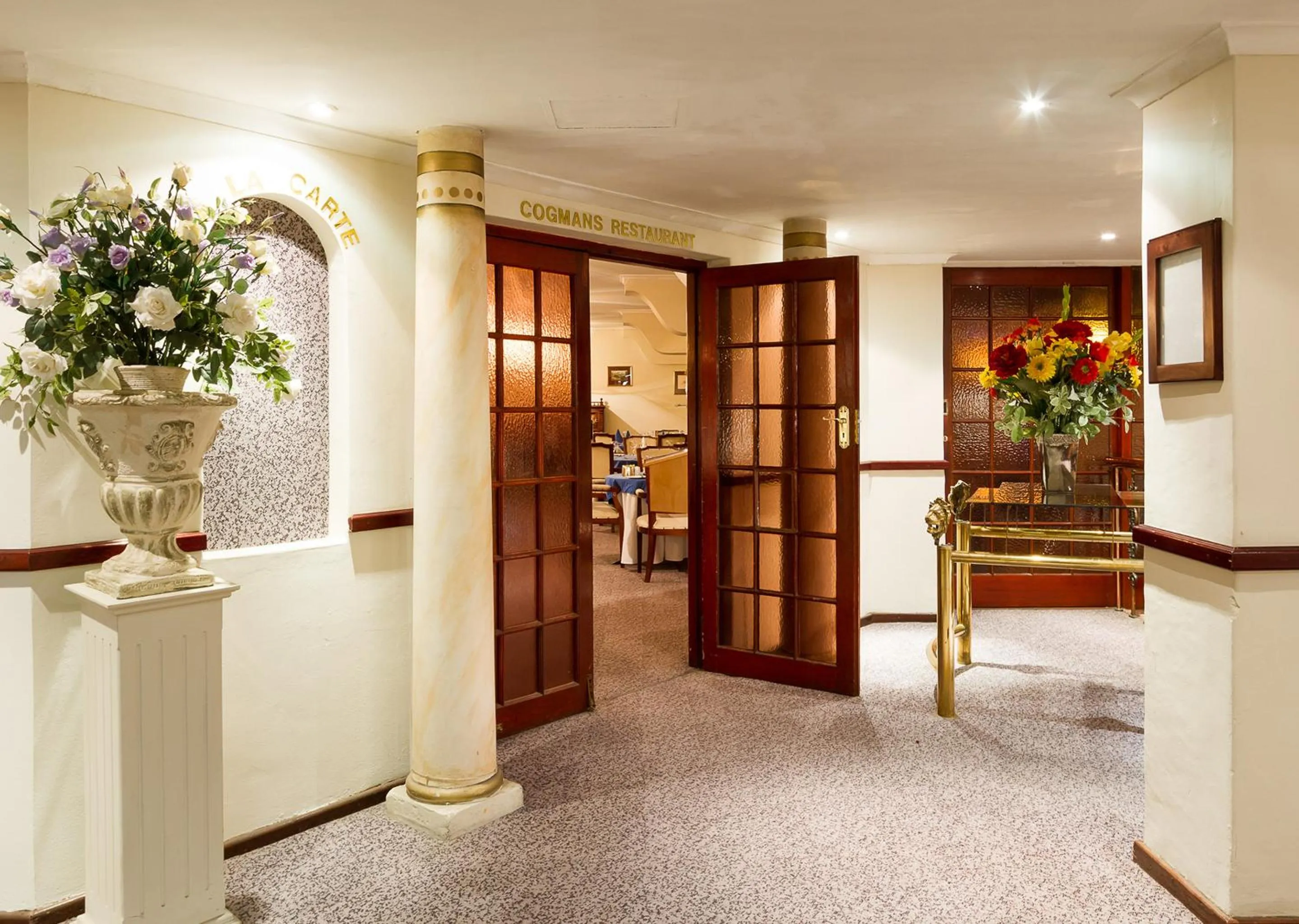 Restaurant/places to eat in Avalon Springs by Dream Resorts