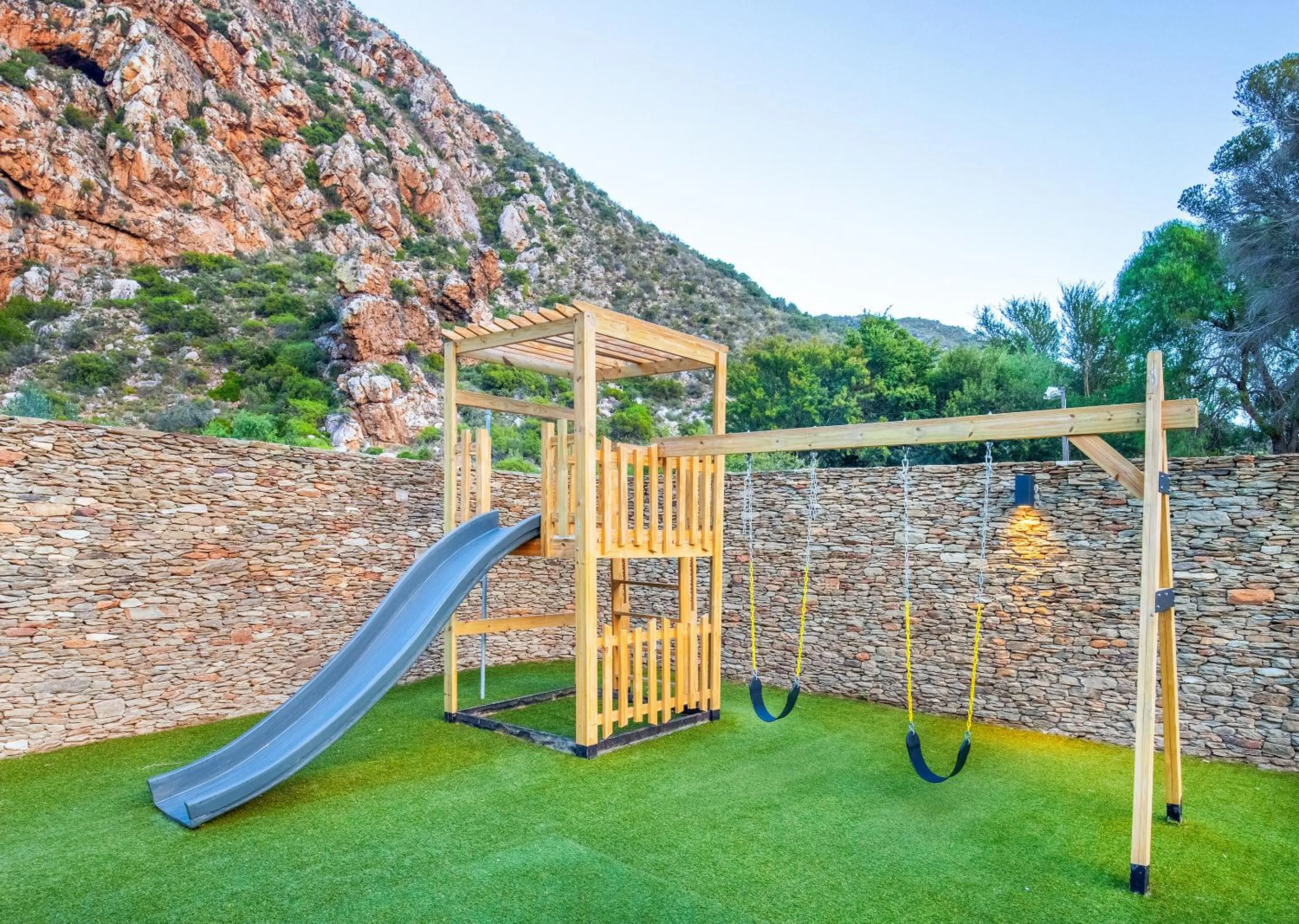 Natural landscape in Avalon Springs by Dream Resorts