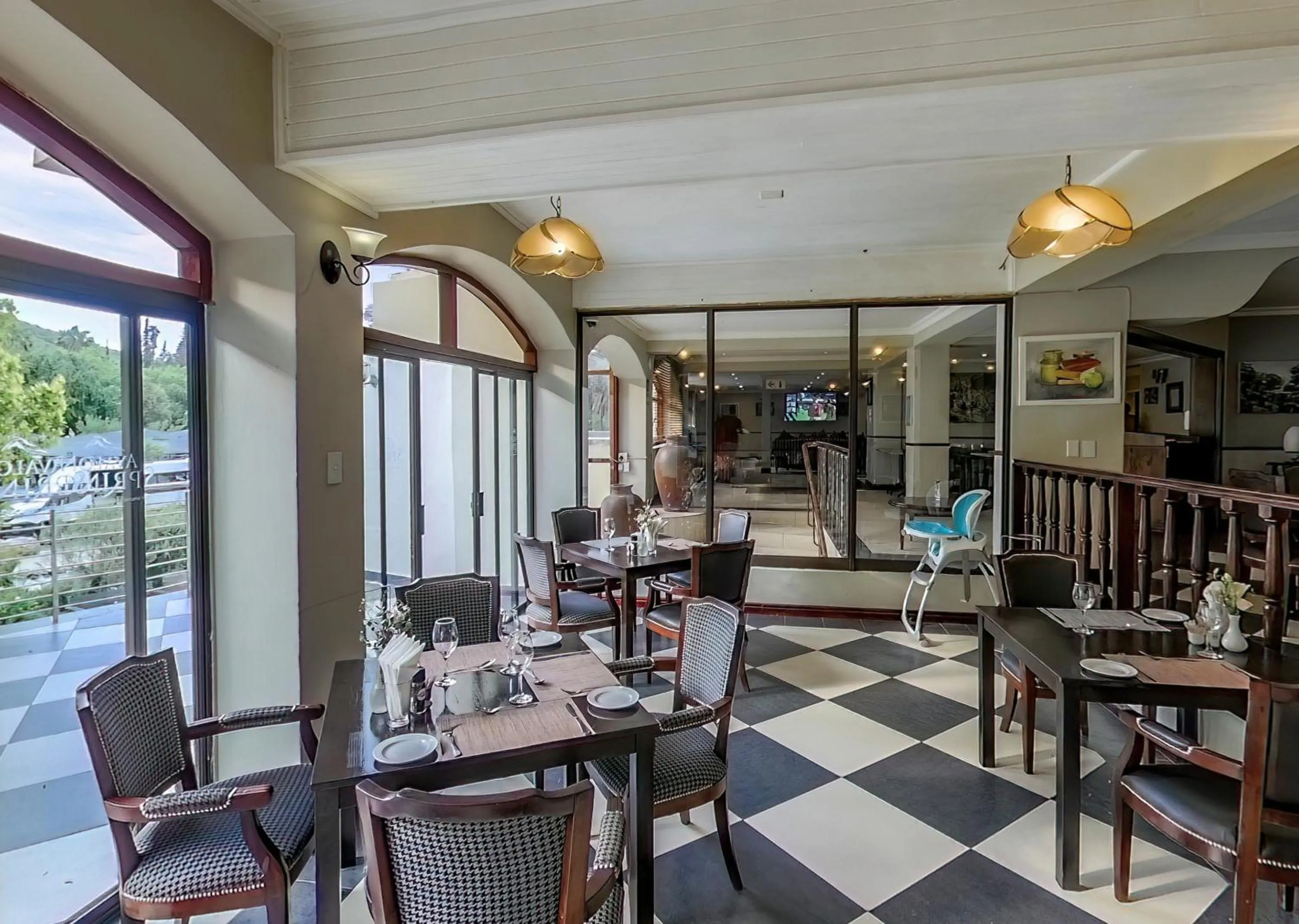 Restaurant/places to eat in Avalon Springs by Dream Resorts