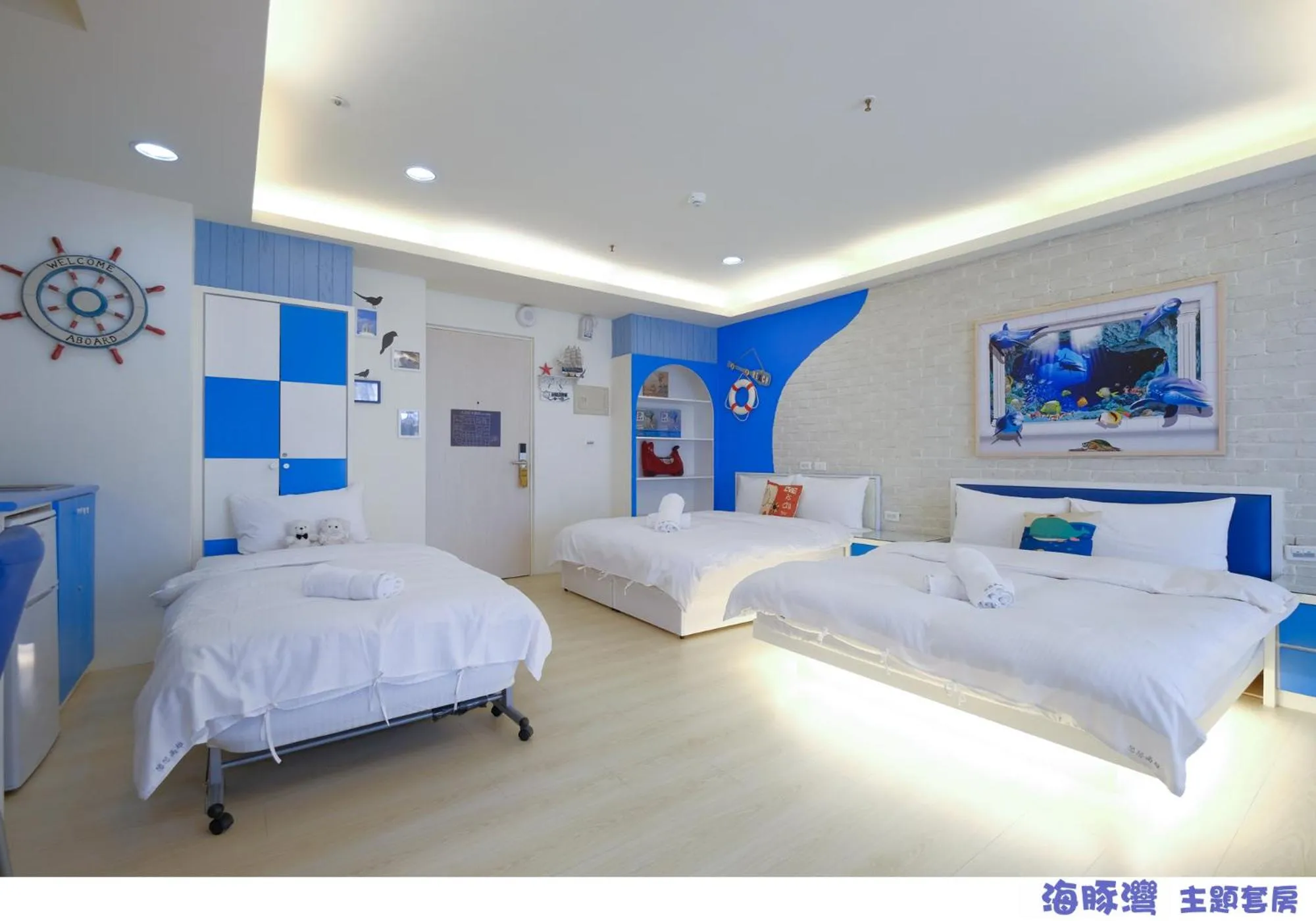 Photo of the whole room, Bed in 85 Asia Hotel