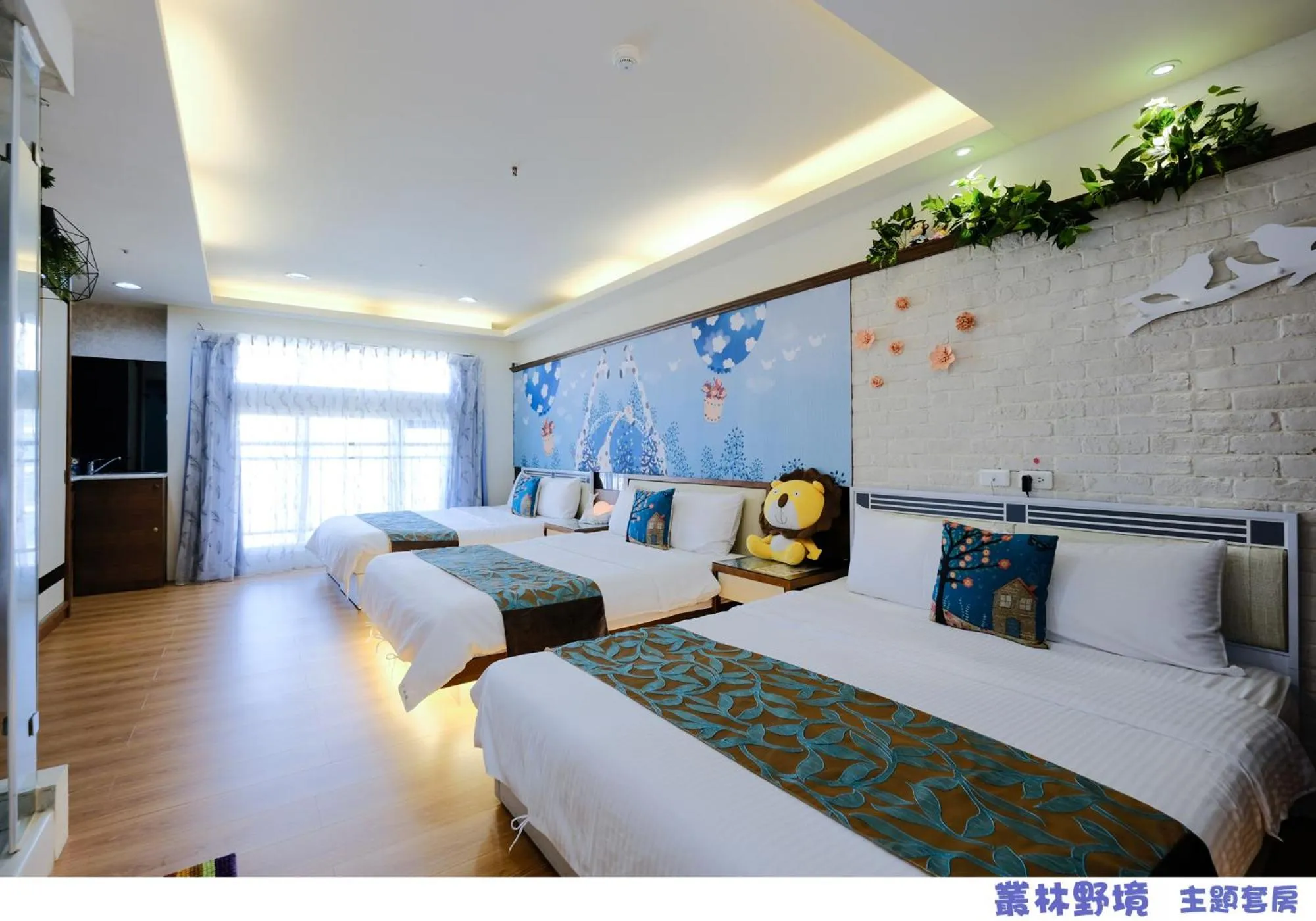 Photo of the whole room, Bed in 85 Asia Hotel