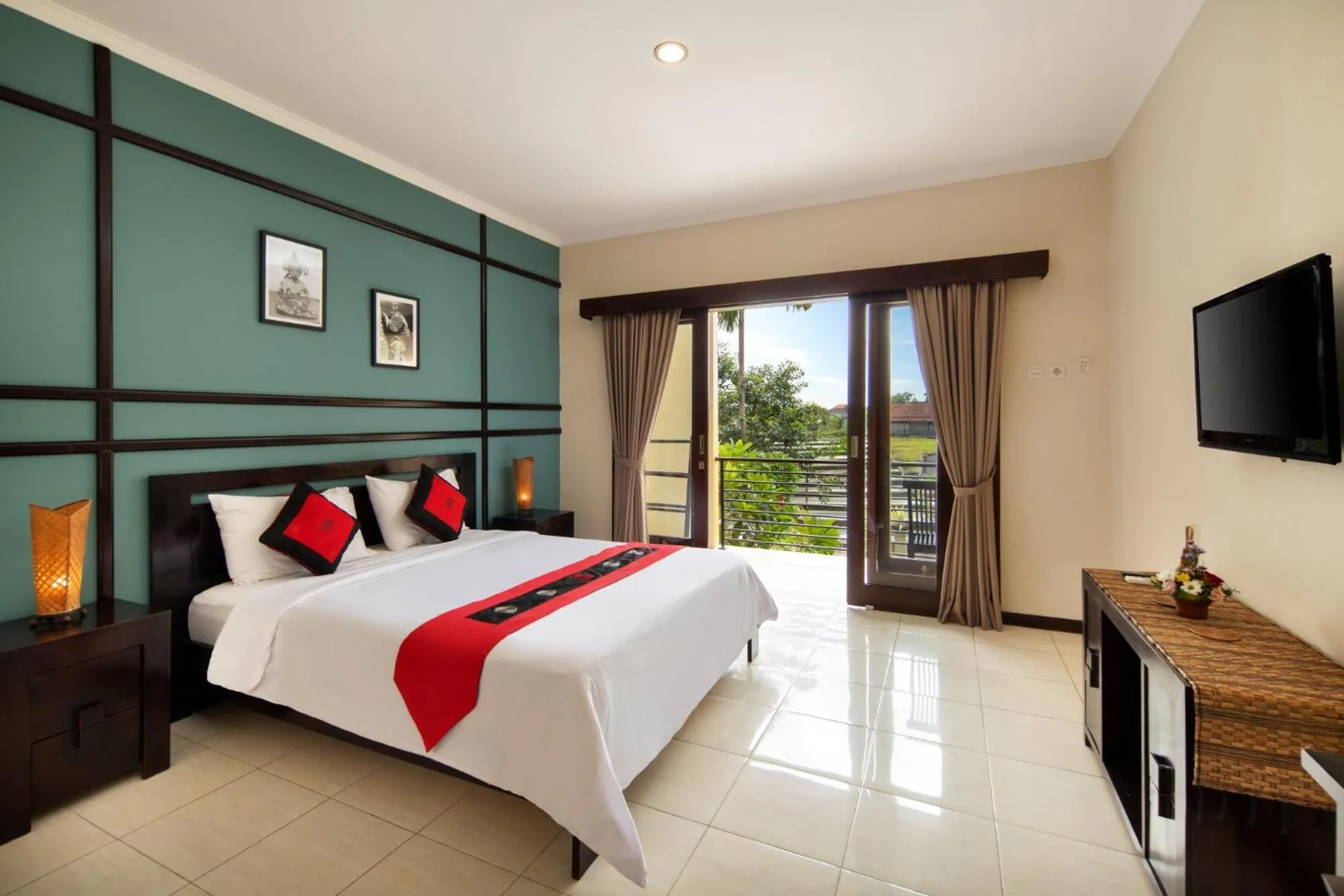 Landmark view, Bed in Canggu Bona Kubu by Kamara