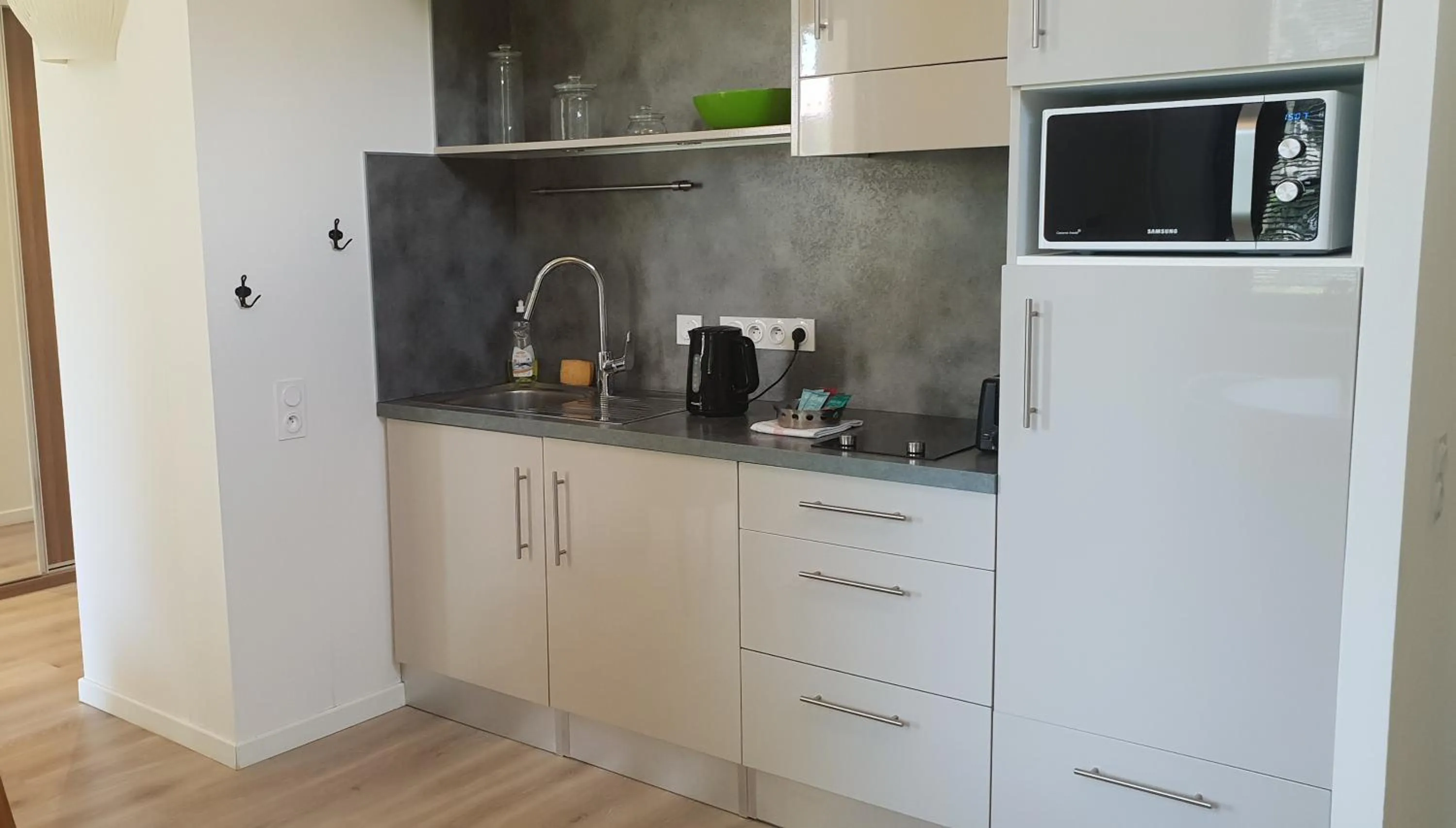 Kitchen or kitchenette in Domitys Le Parc de Jade