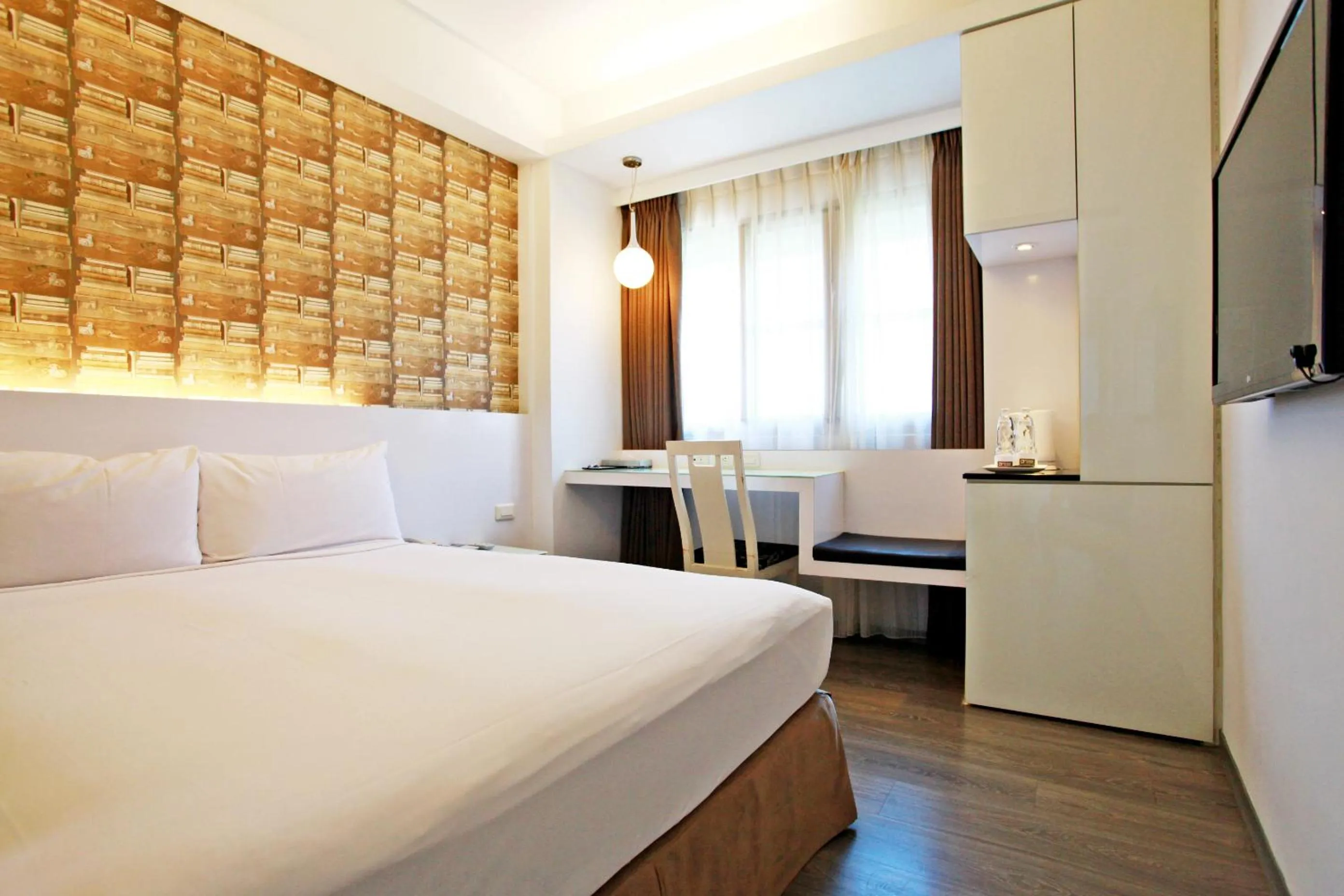 TV and multimedia, Bed in Taitung Yes Hotel