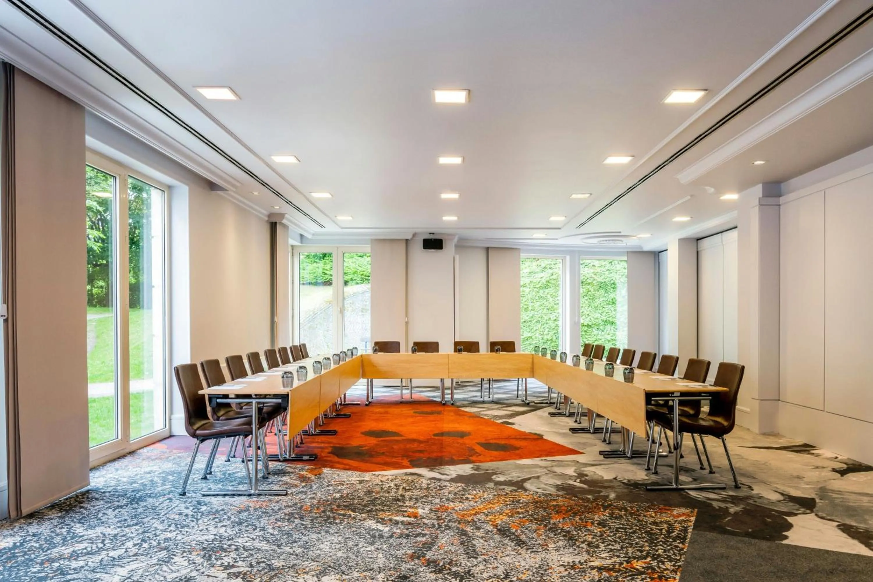 Meeting/conference room in Renaissance Brussels Hotel